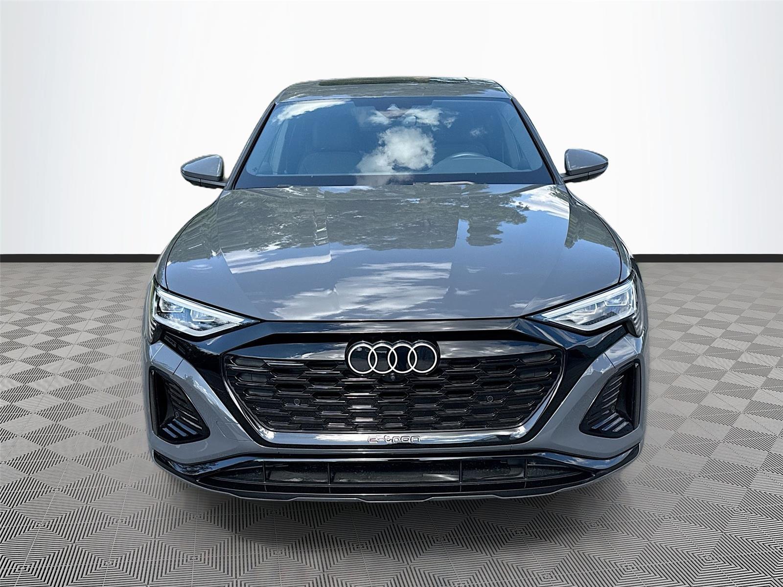 2024 Audi Q8 e-tron Sportback S line Premium Plus