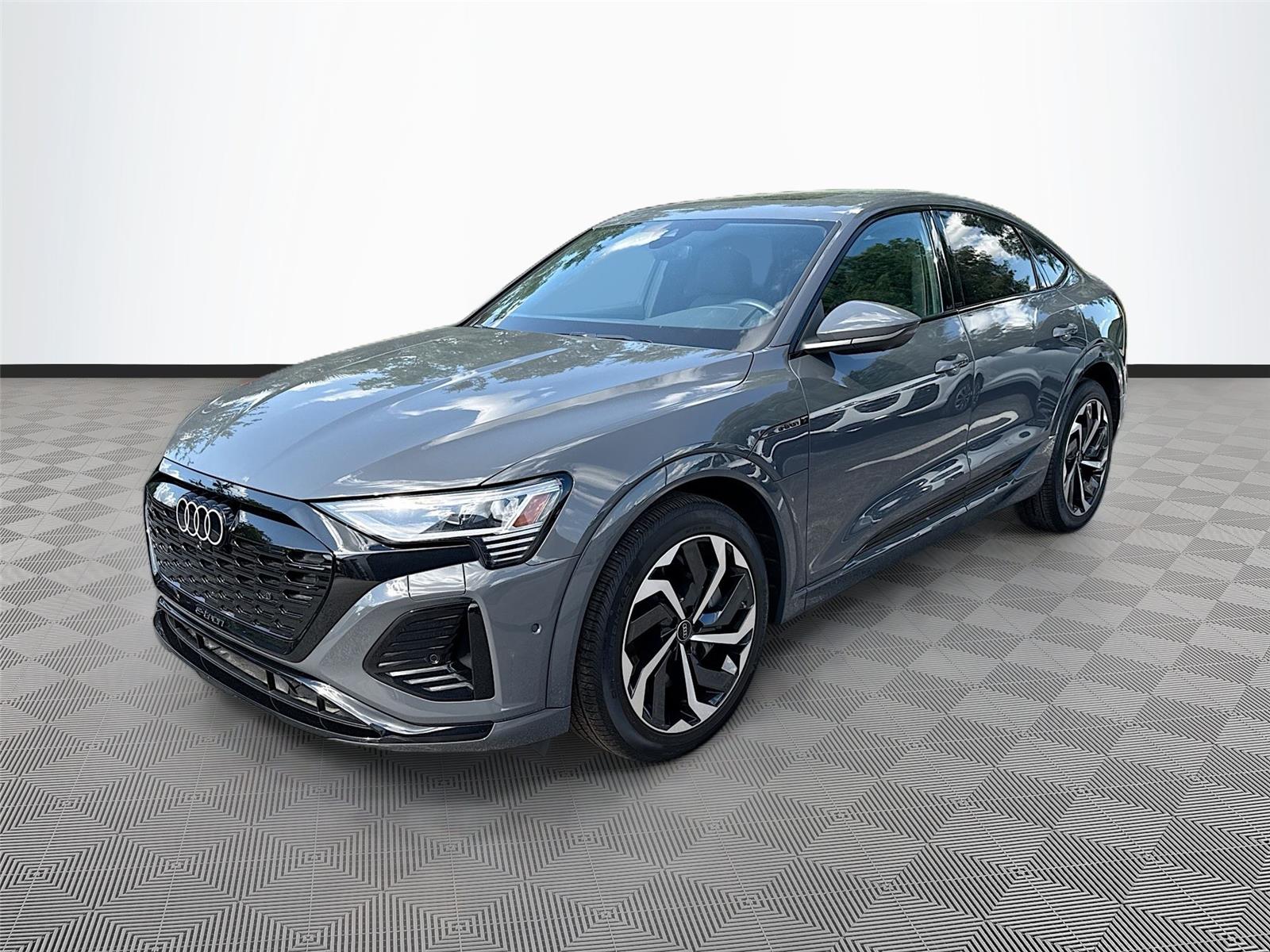 2024 Audi Q8 e-tron Sportback S line Premium Plus