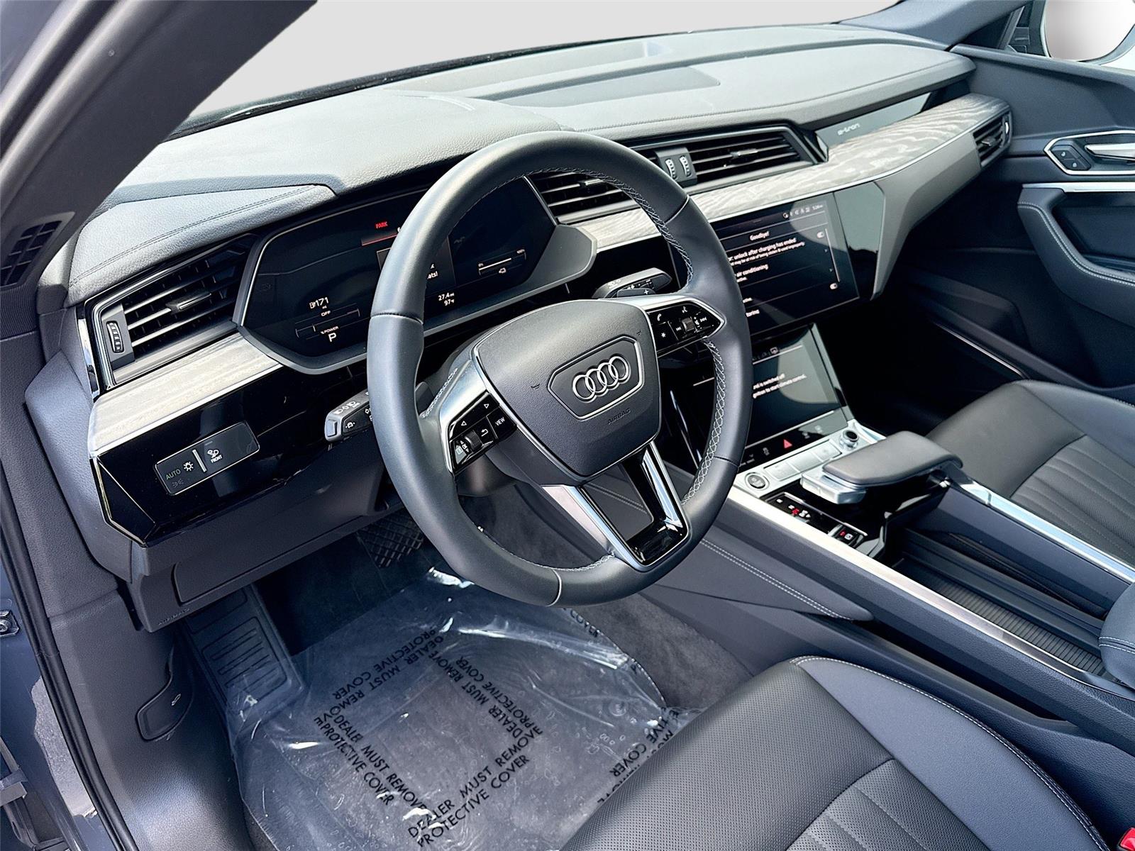 2024 Audi Q8 e-tron Sportback S line Premium Plus