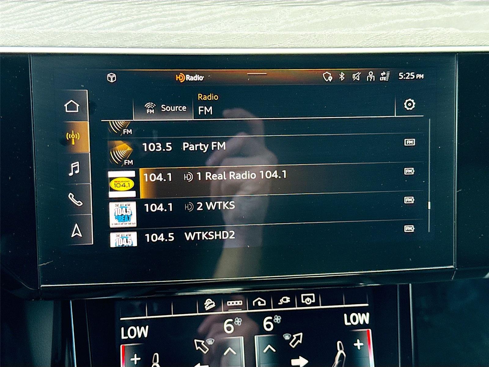 2024 Audi Q8 e-tron Sportback S line Premium Plus