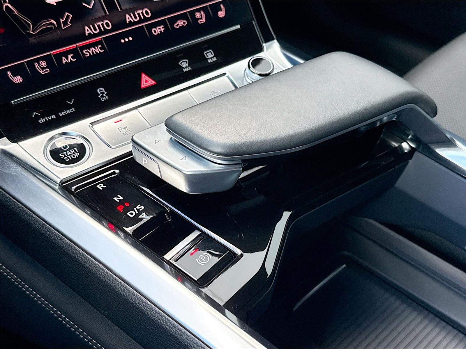 2024 Audi Q8 e-tron Sportback S line Premium Plus