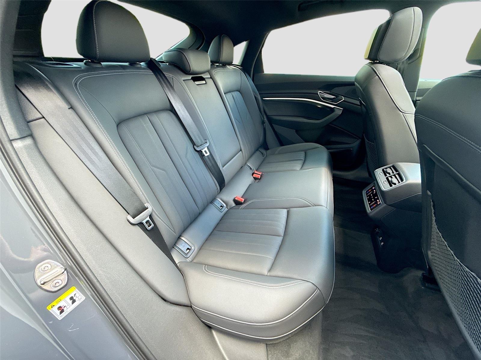 2024 Audi Q8 e-tron Sportback S line Premium Plus