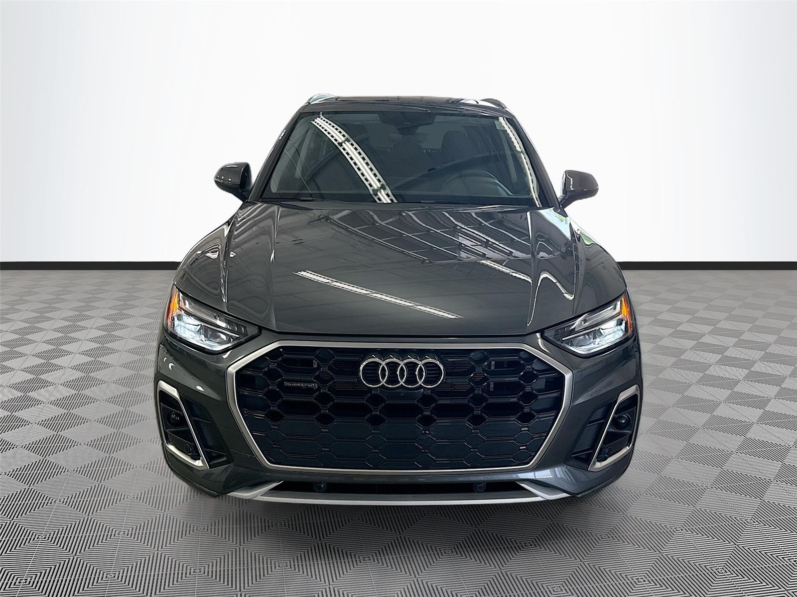 2024 Audi Q5 S line Premium Plus