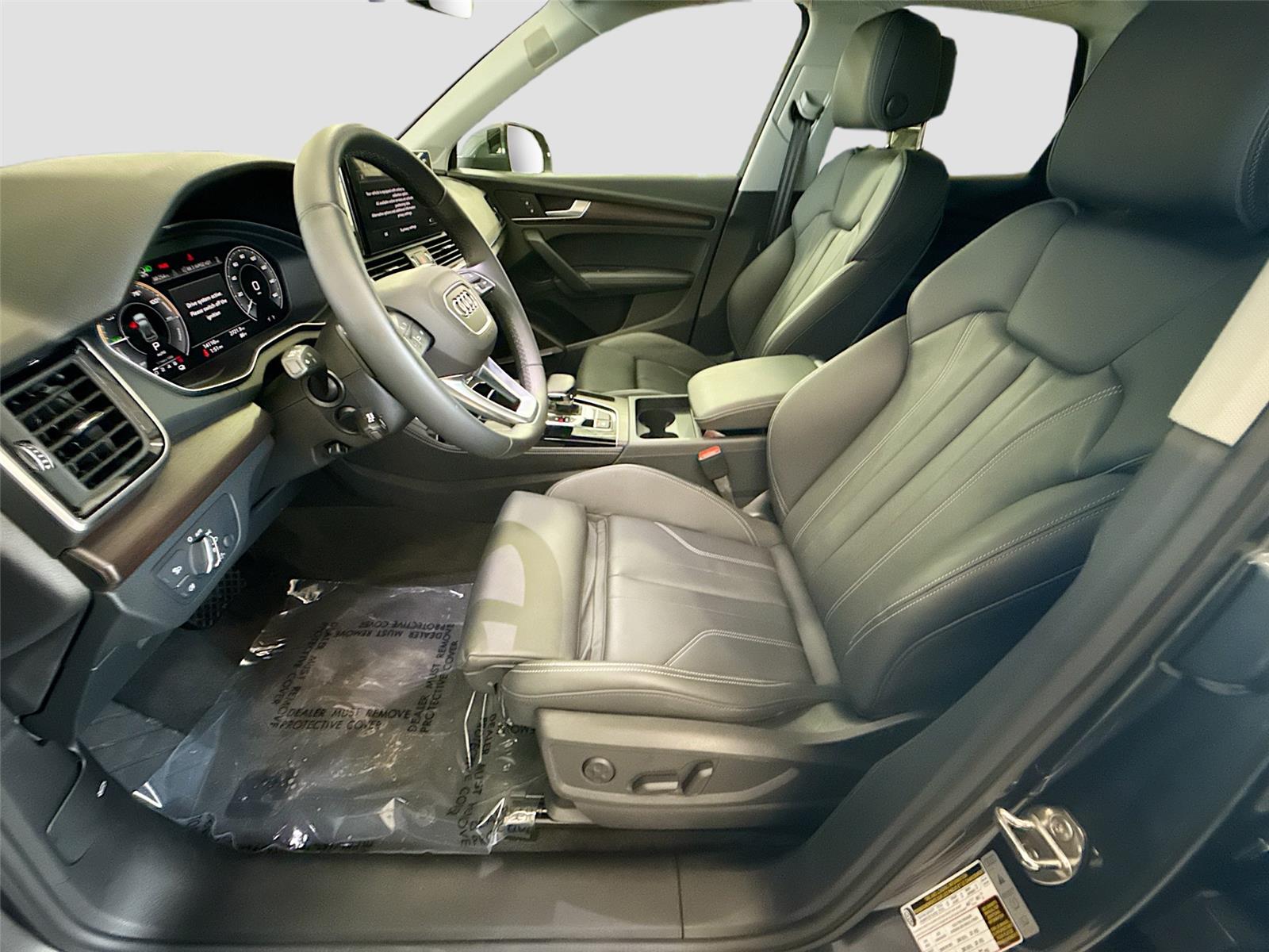 2024 Audi Q5 S line Premium Plus