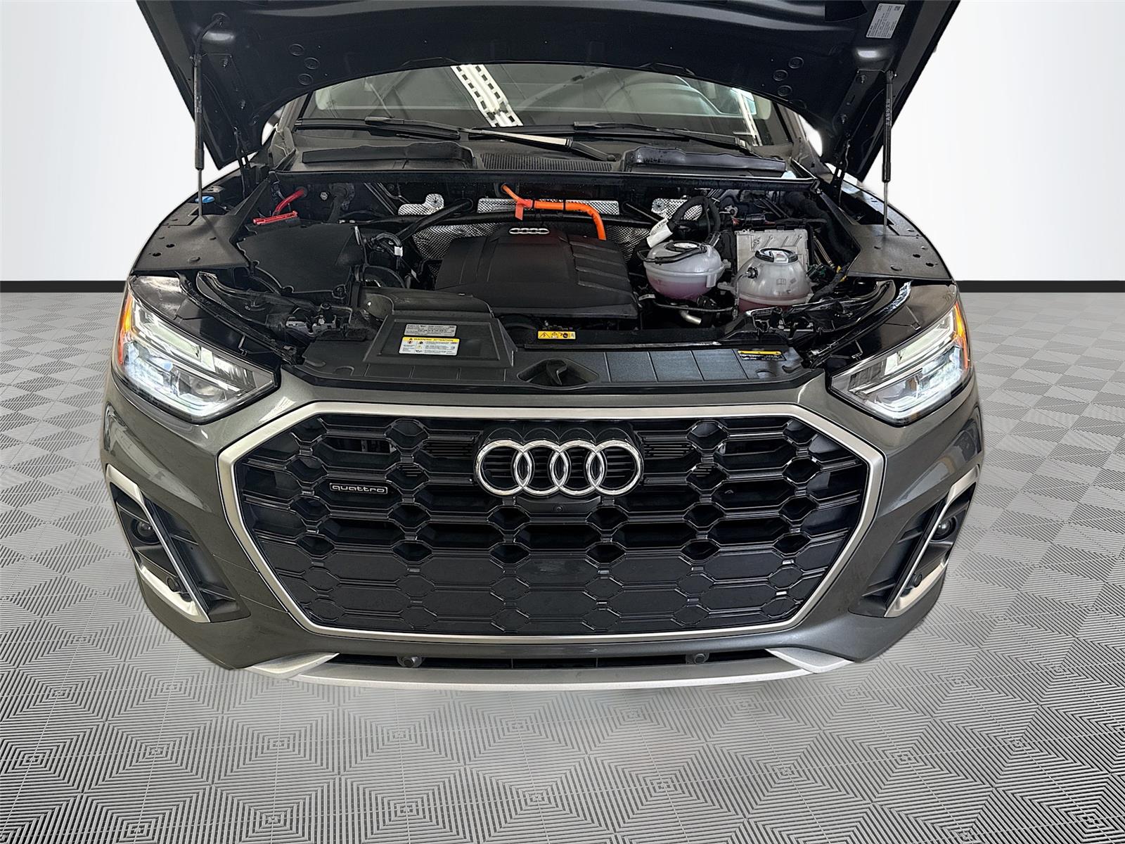 2024 Audi Q5 S line Premium Plus