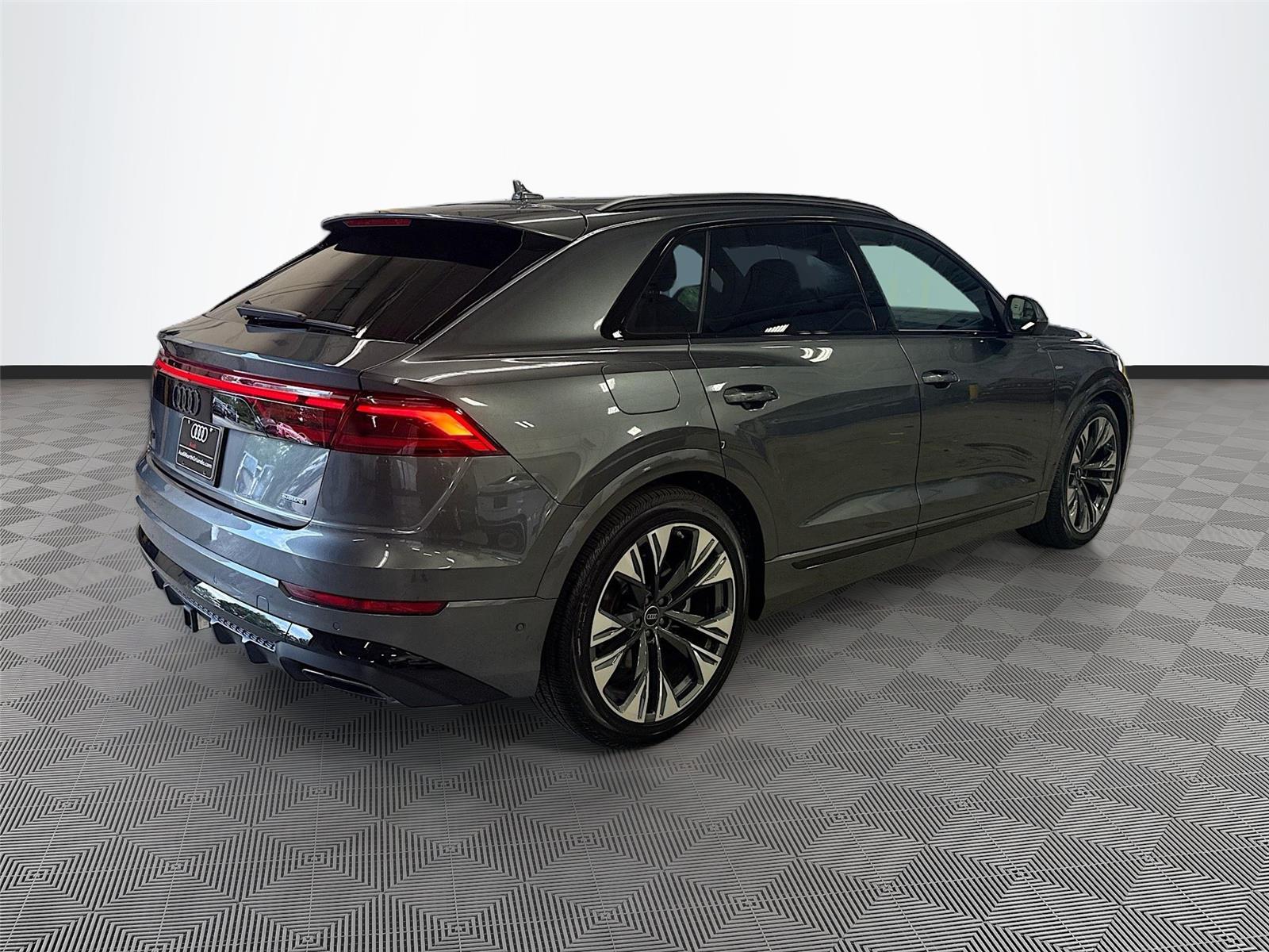 2026 Audi Q8 Premium Plus