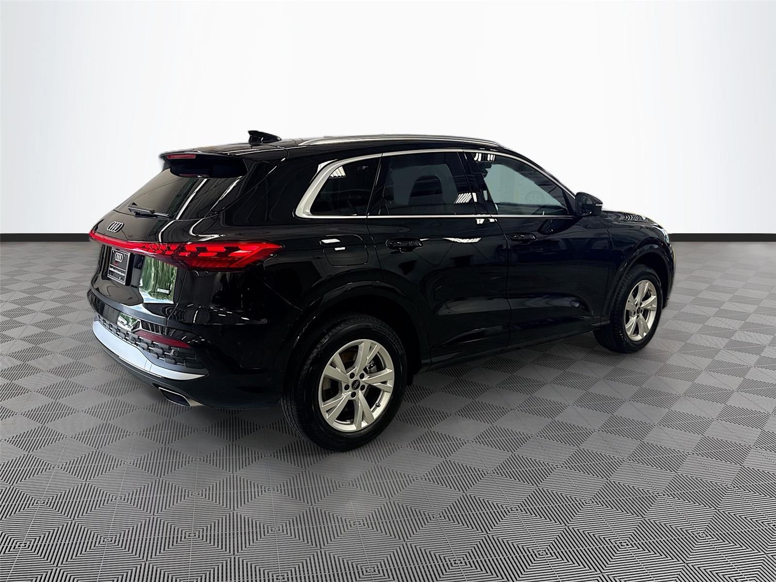 2025 AUDI Q5 PREMIUM