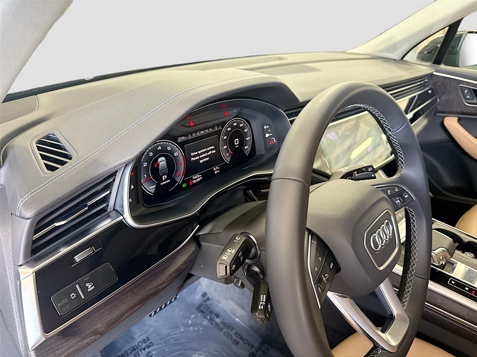 2025 AUDI Q7 PREMIUM PLUS