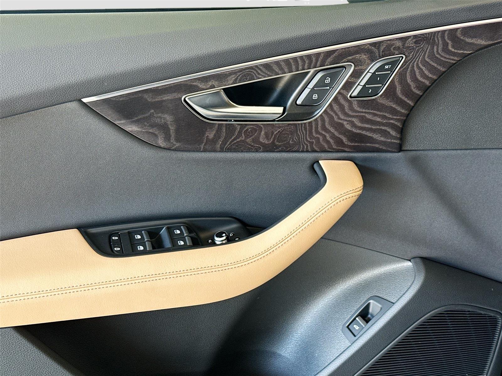 2025 AUDI Q7 PREMIUM PLUS