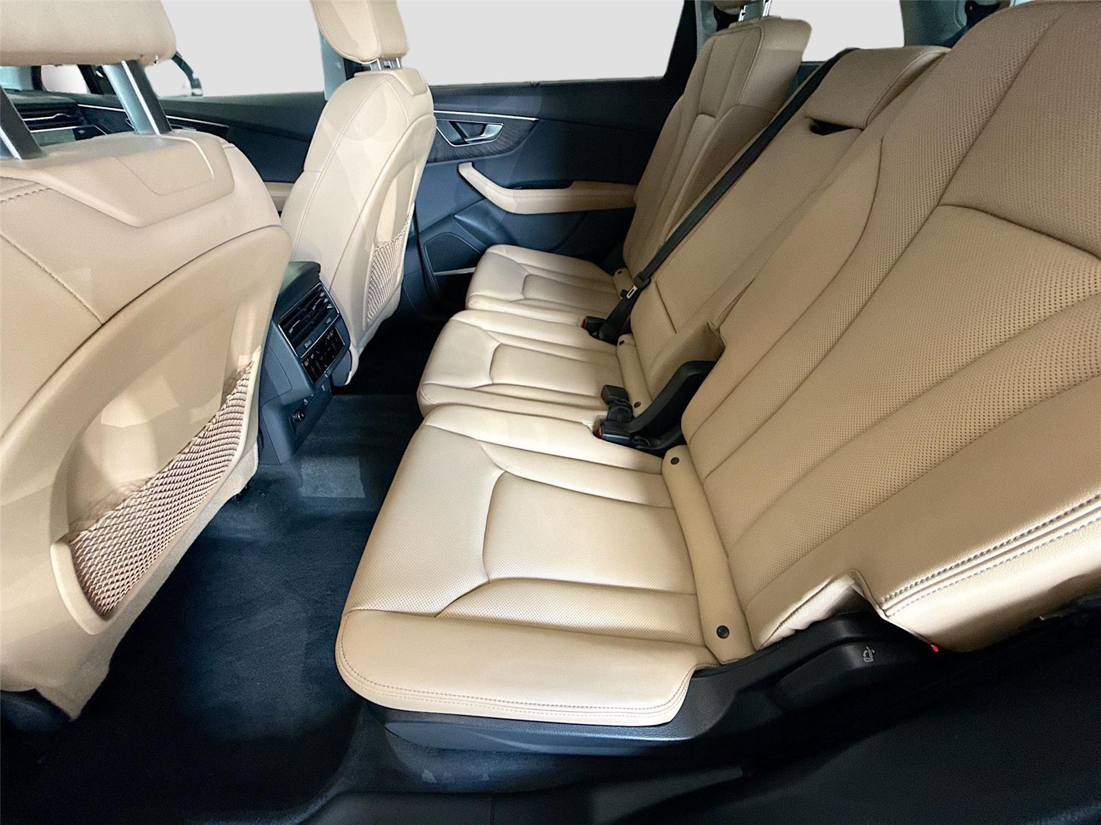 2025 AUDI Q7 PREMIUM PLUS