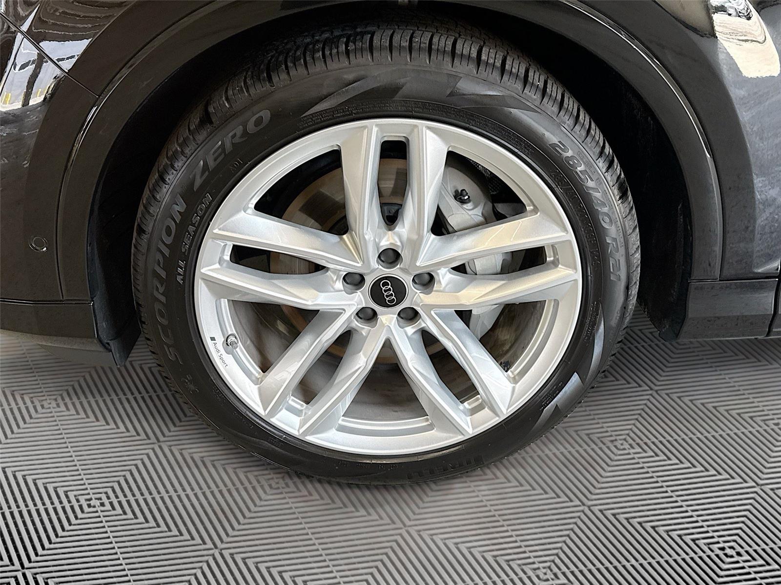2025 AUDI Q7 PREMIUM PLUS