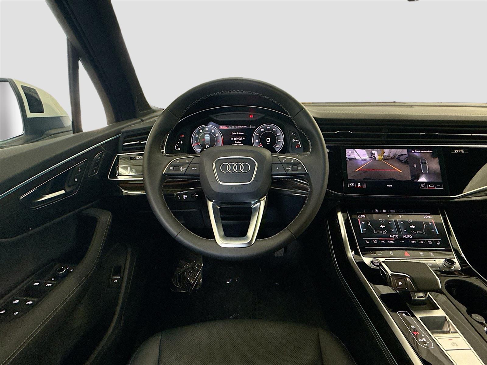 2025 Audi Q7 Premium Plus