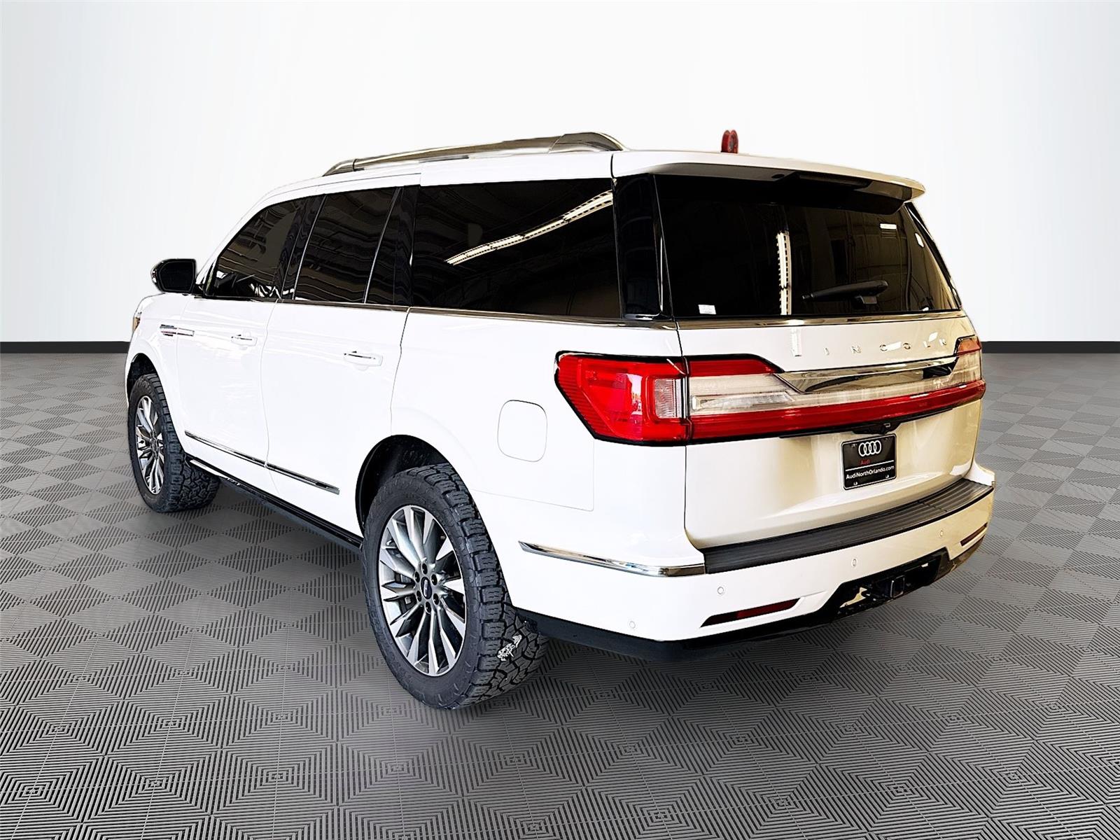 2021 LINCOLN NAVIGATOR