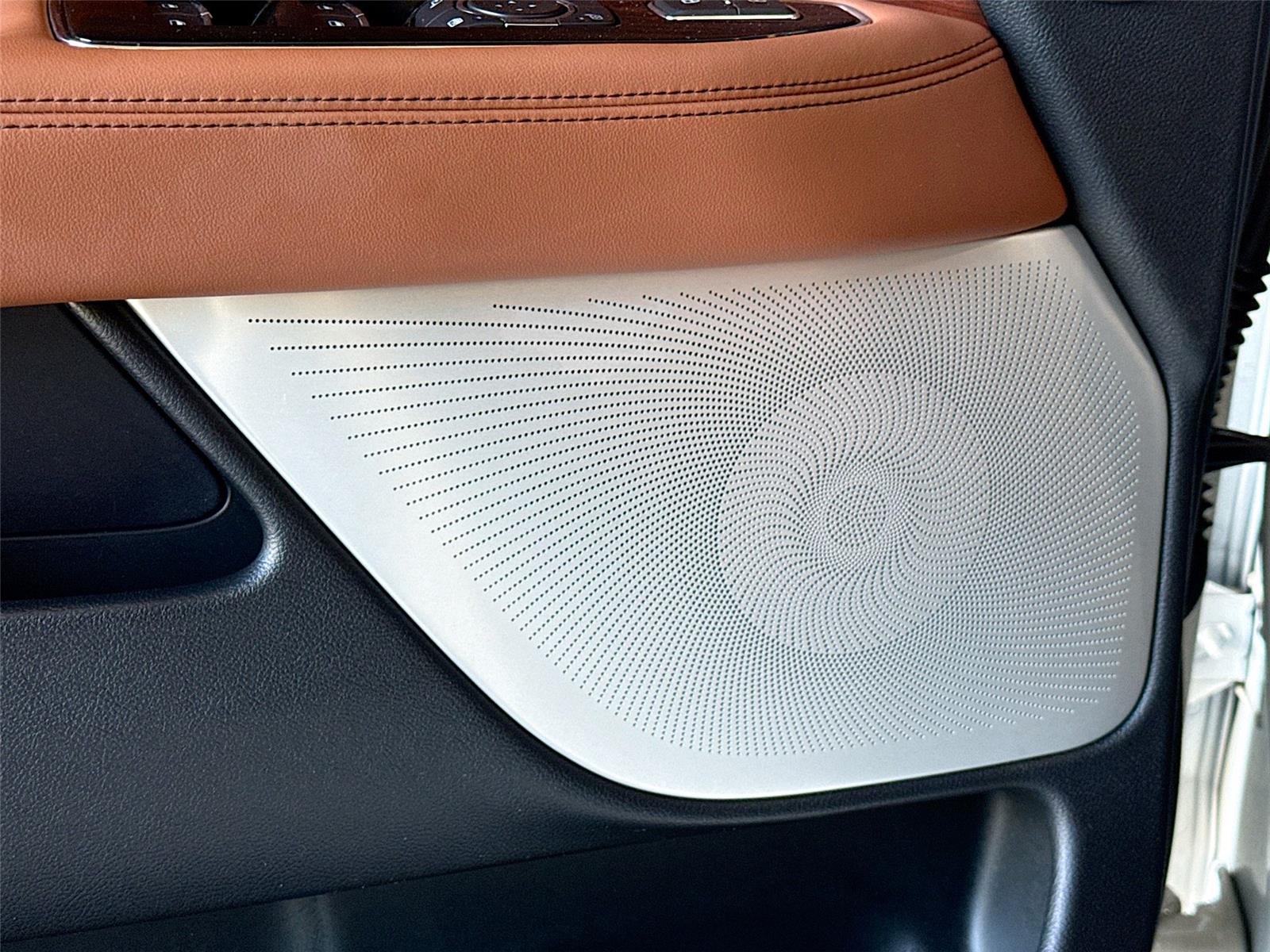 2021 LINCOLN NAVIGATOR