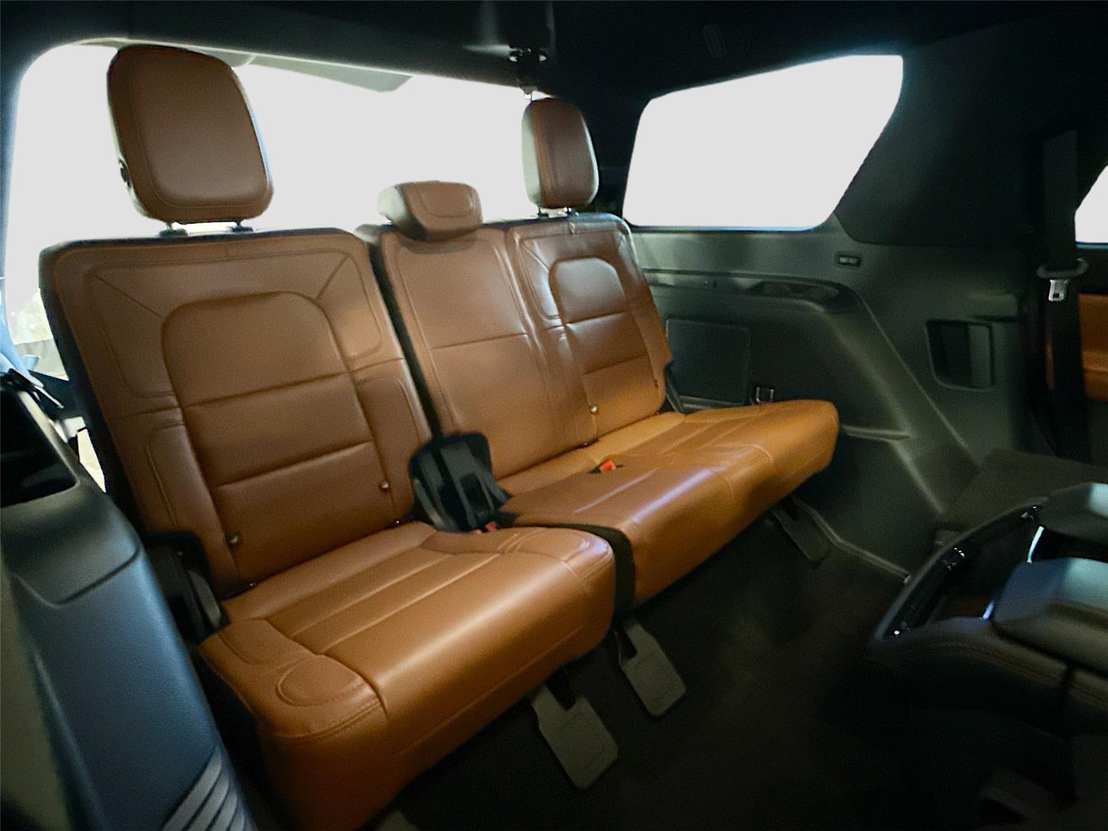 2021 LINCOLN NAVIGATOR