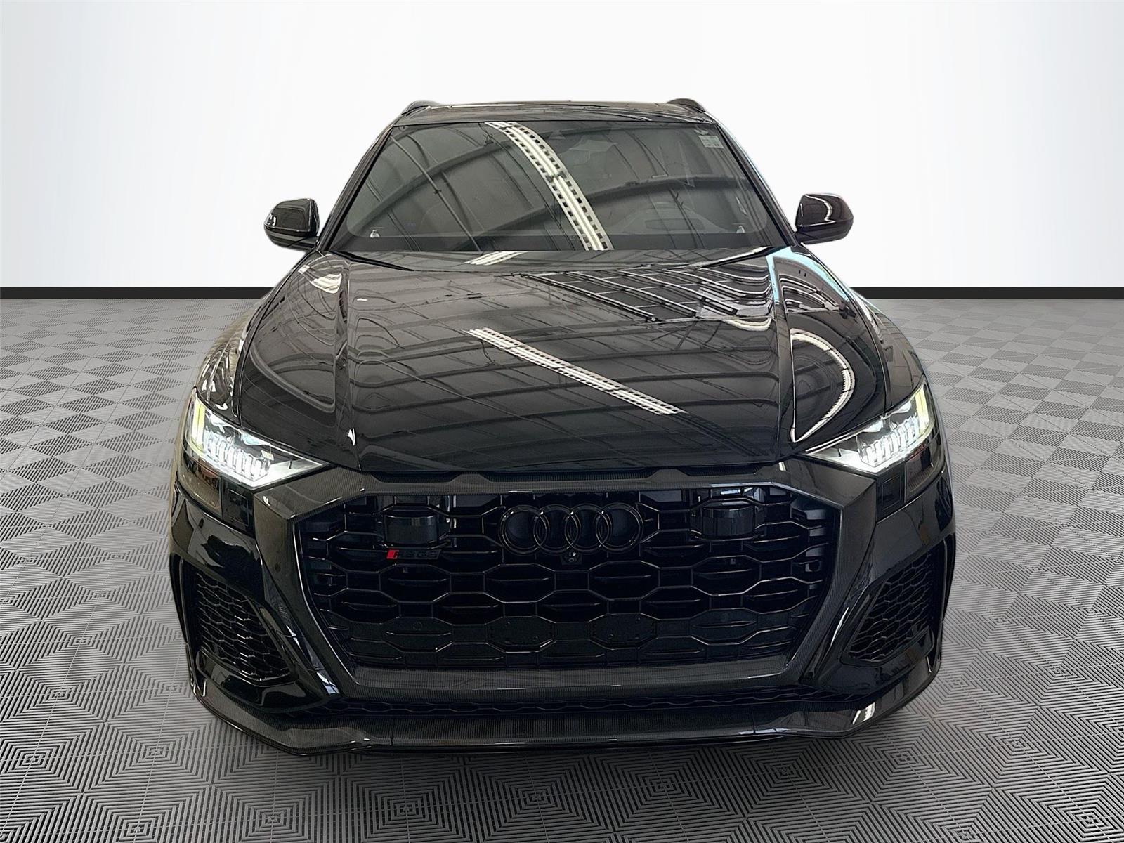 2023 Audi RS Q8