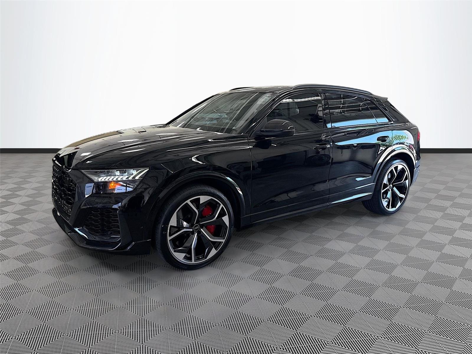 2023 Audi RS Q8