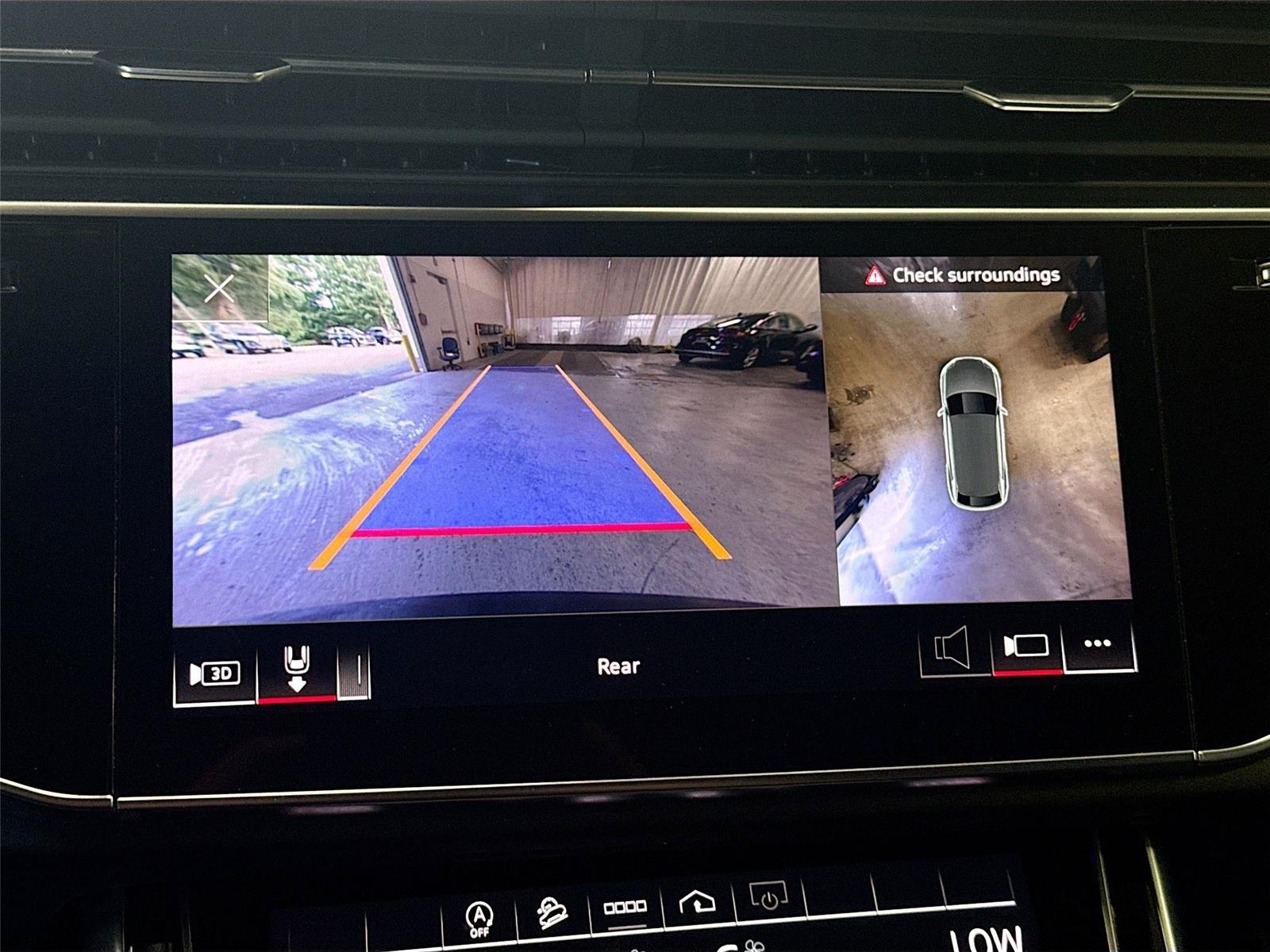 2023 Audi Q8 Premium Plus