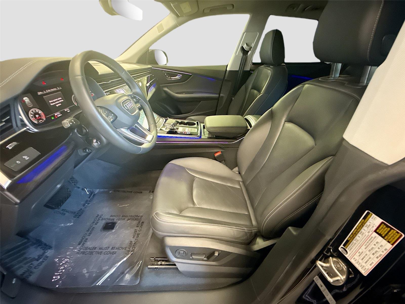 2023 Audi Q8 Premium Plus