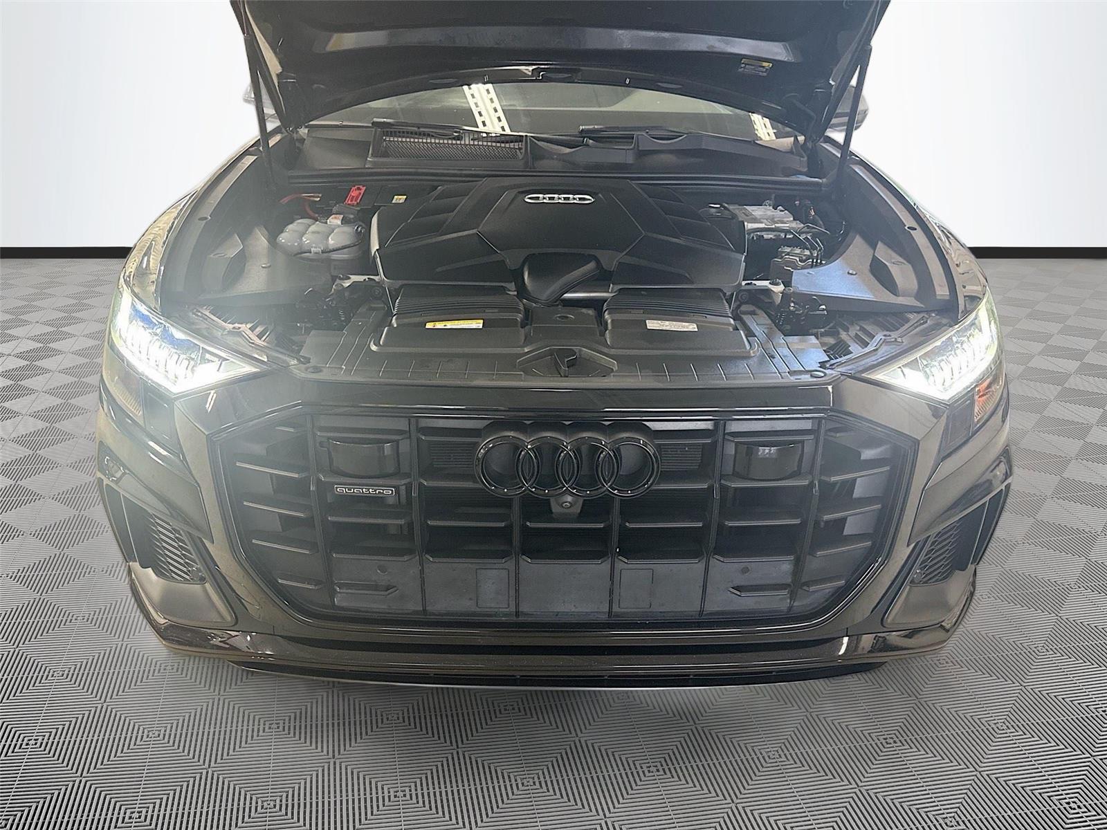2023 Audi Q8 Premium Plus