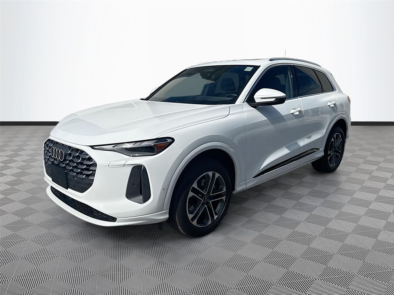 2025 Audi Q5 Premium