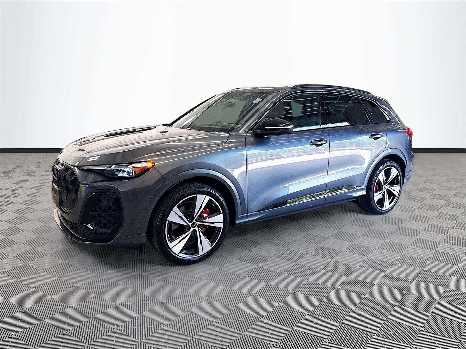 2026 Audi SQ5 Premium Plus