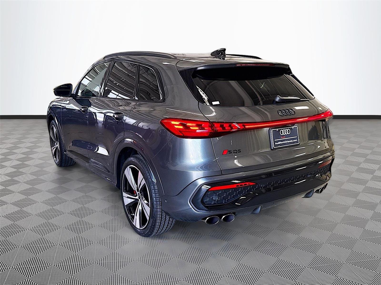 2026 Audi SQ5 Premium Plus