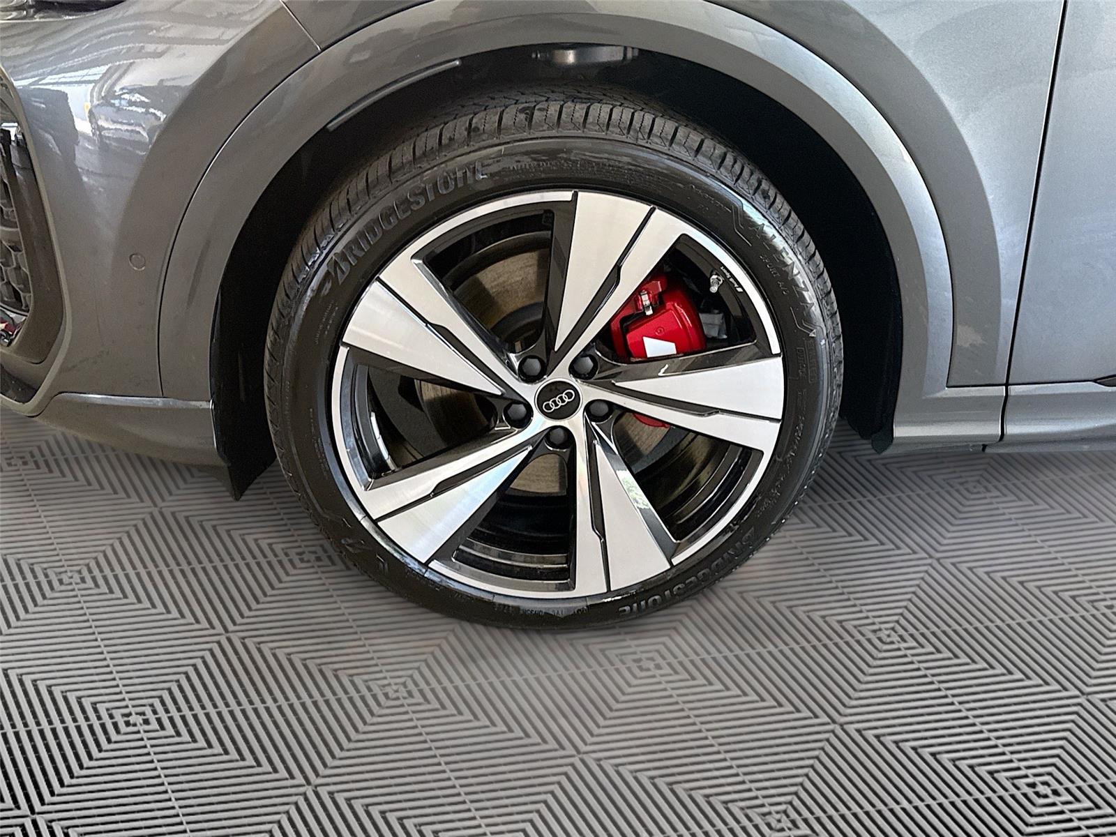 2026 Audi SQ5 Premium Plus