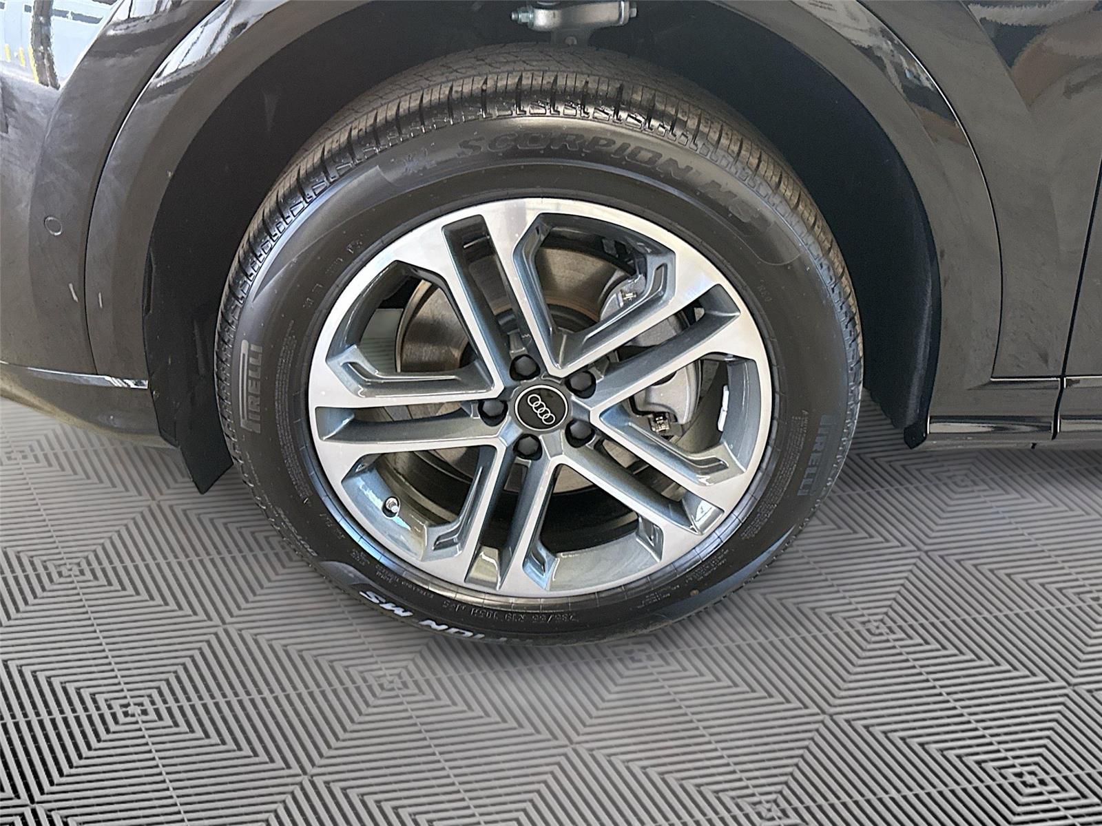 2026 Audi Q5 Premium Plus