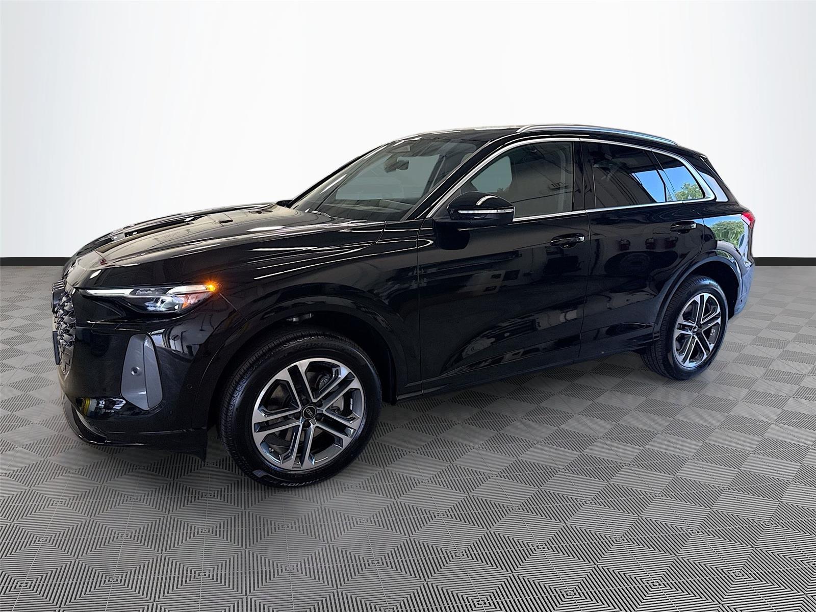 2026 Audi Q5 Premium Plus