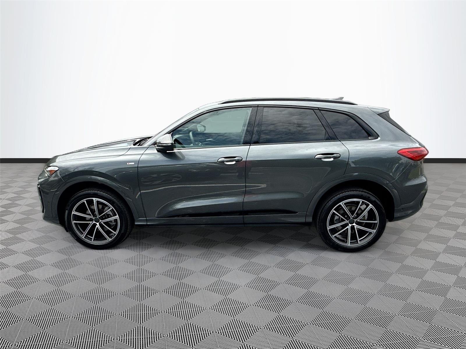 2026 Audi Q5 Premium Plus