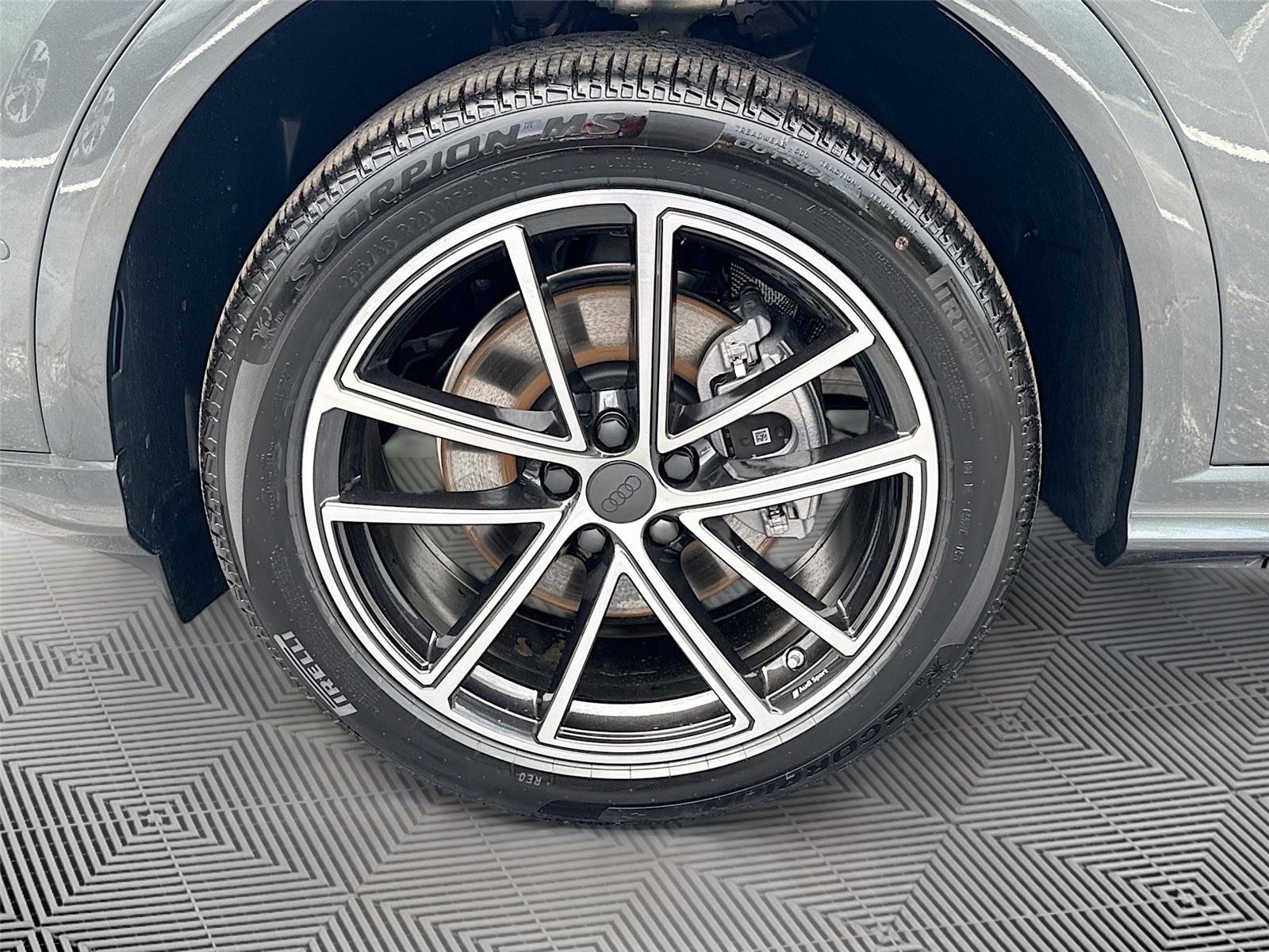 2026 Audi Q5 Premium Plus