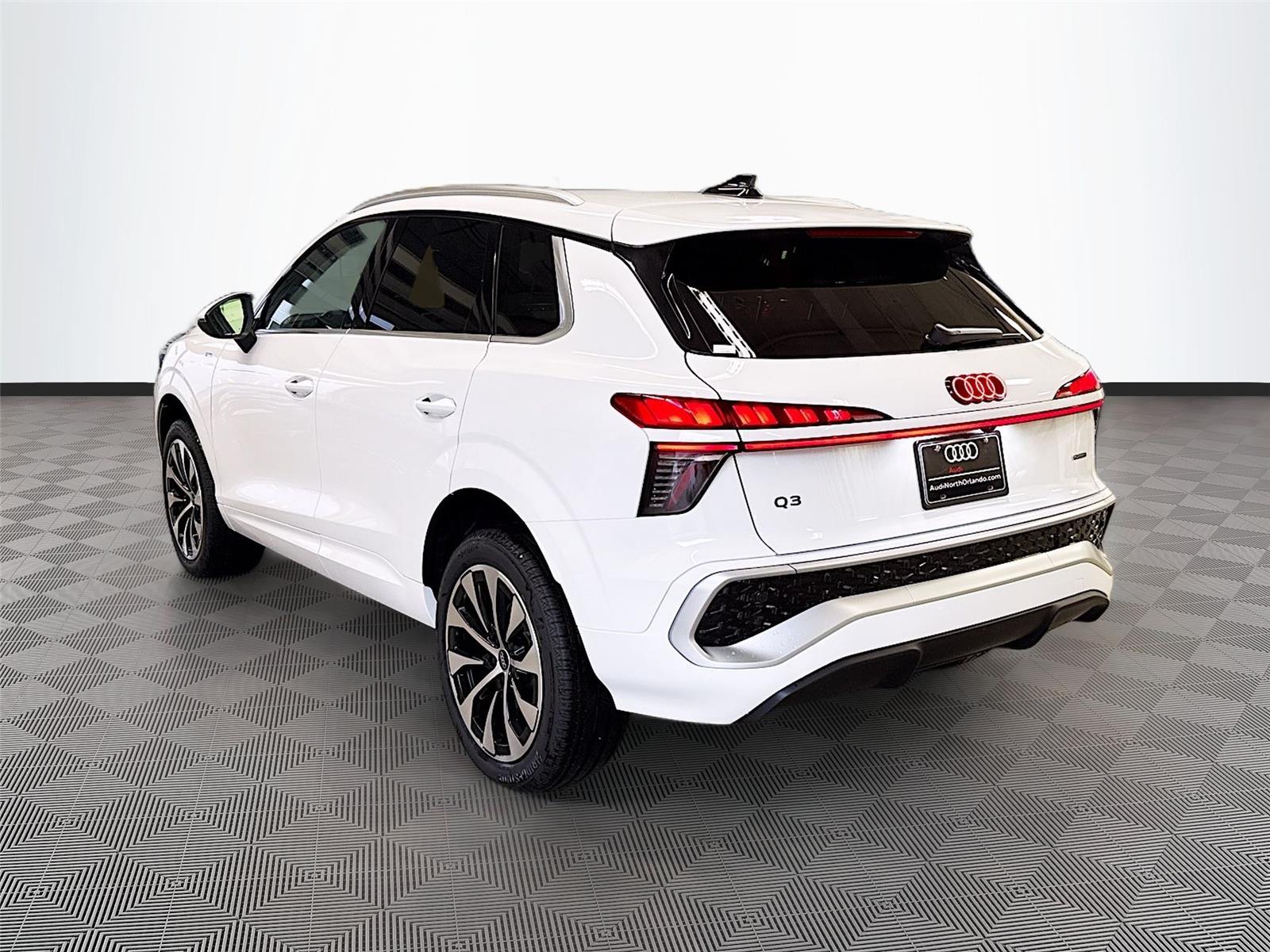 2026 Audi Q3 S line