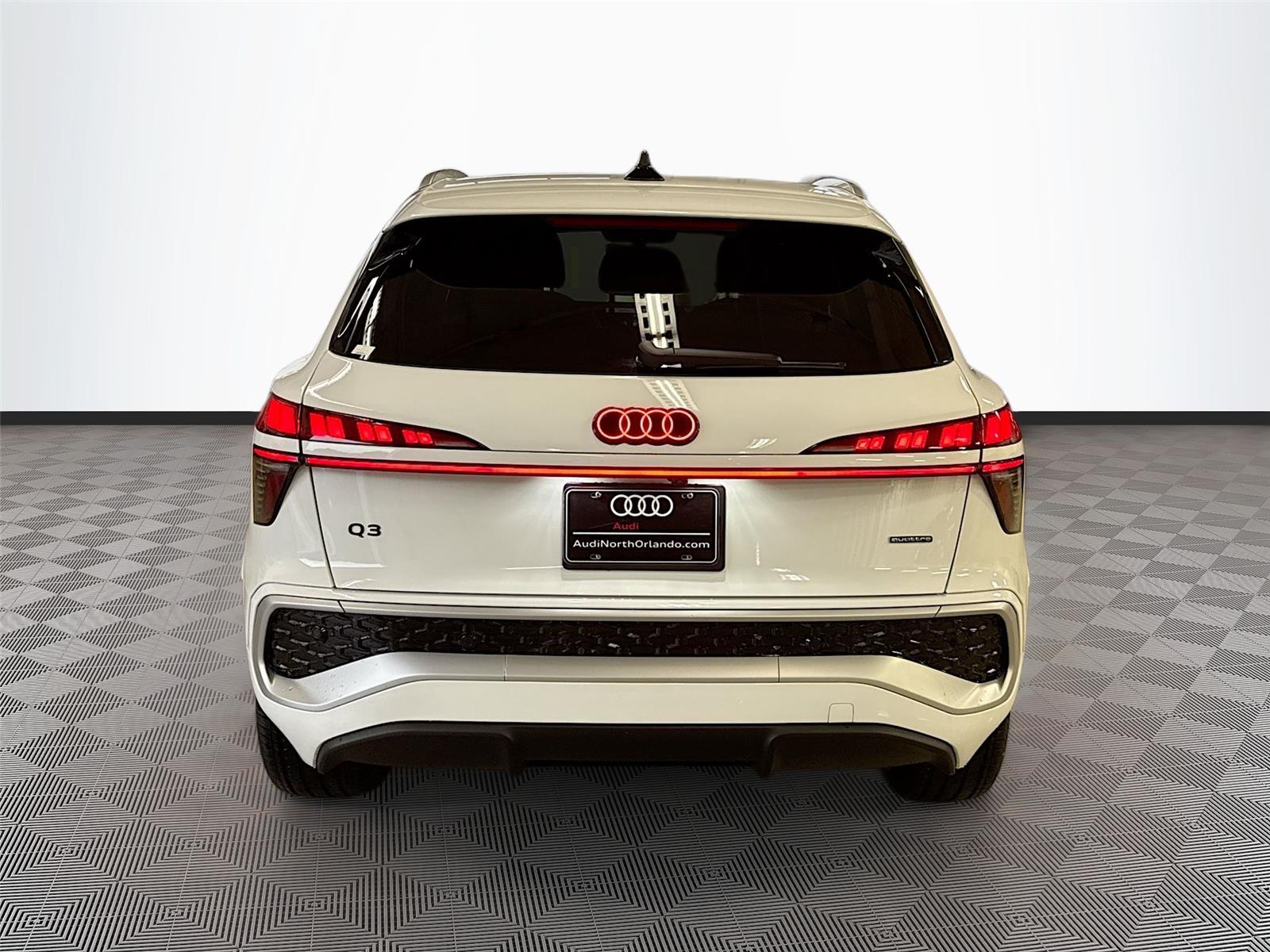 2026 Audi Q3 S line