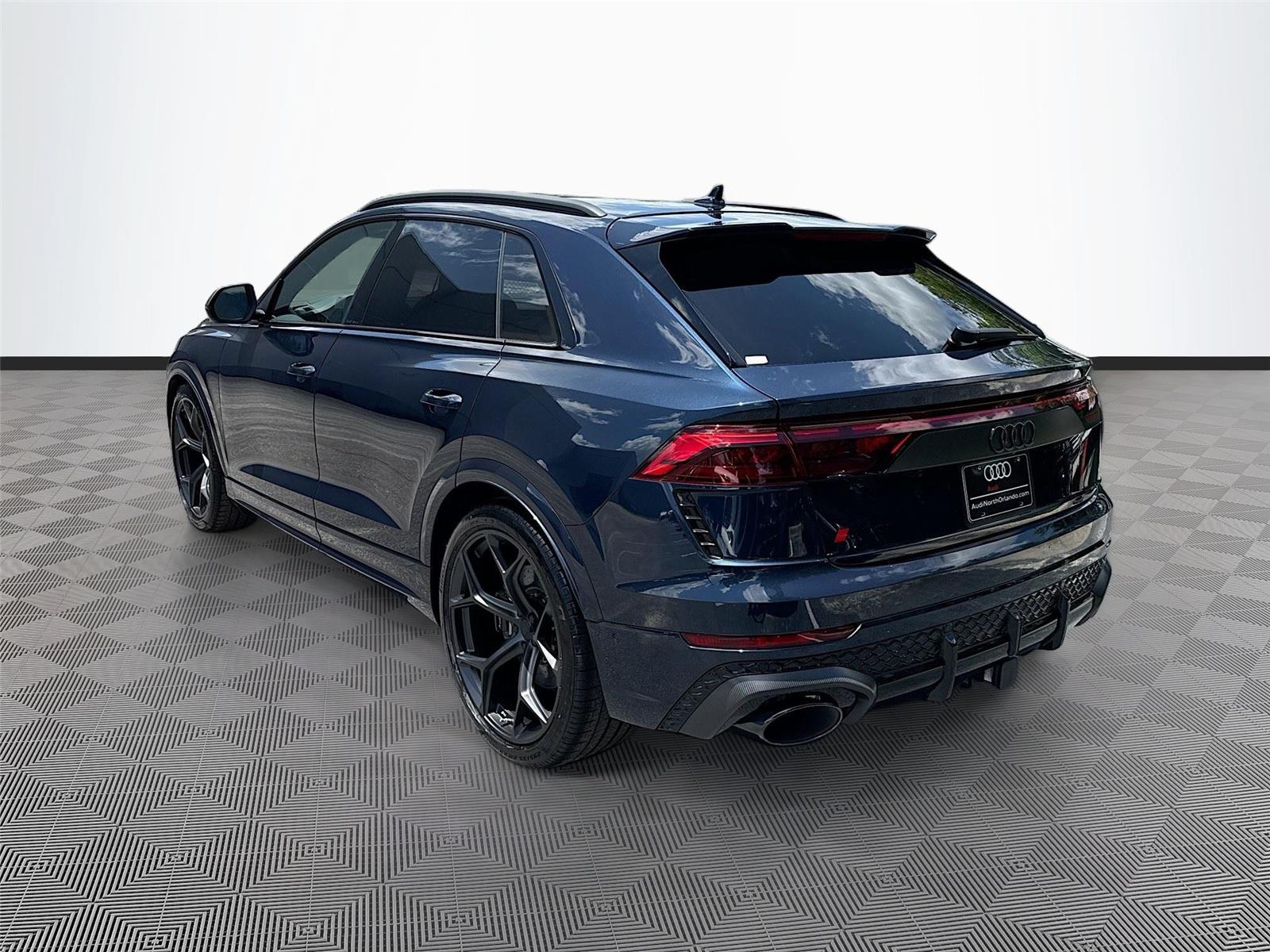 2026 Audi RS Q8 performance