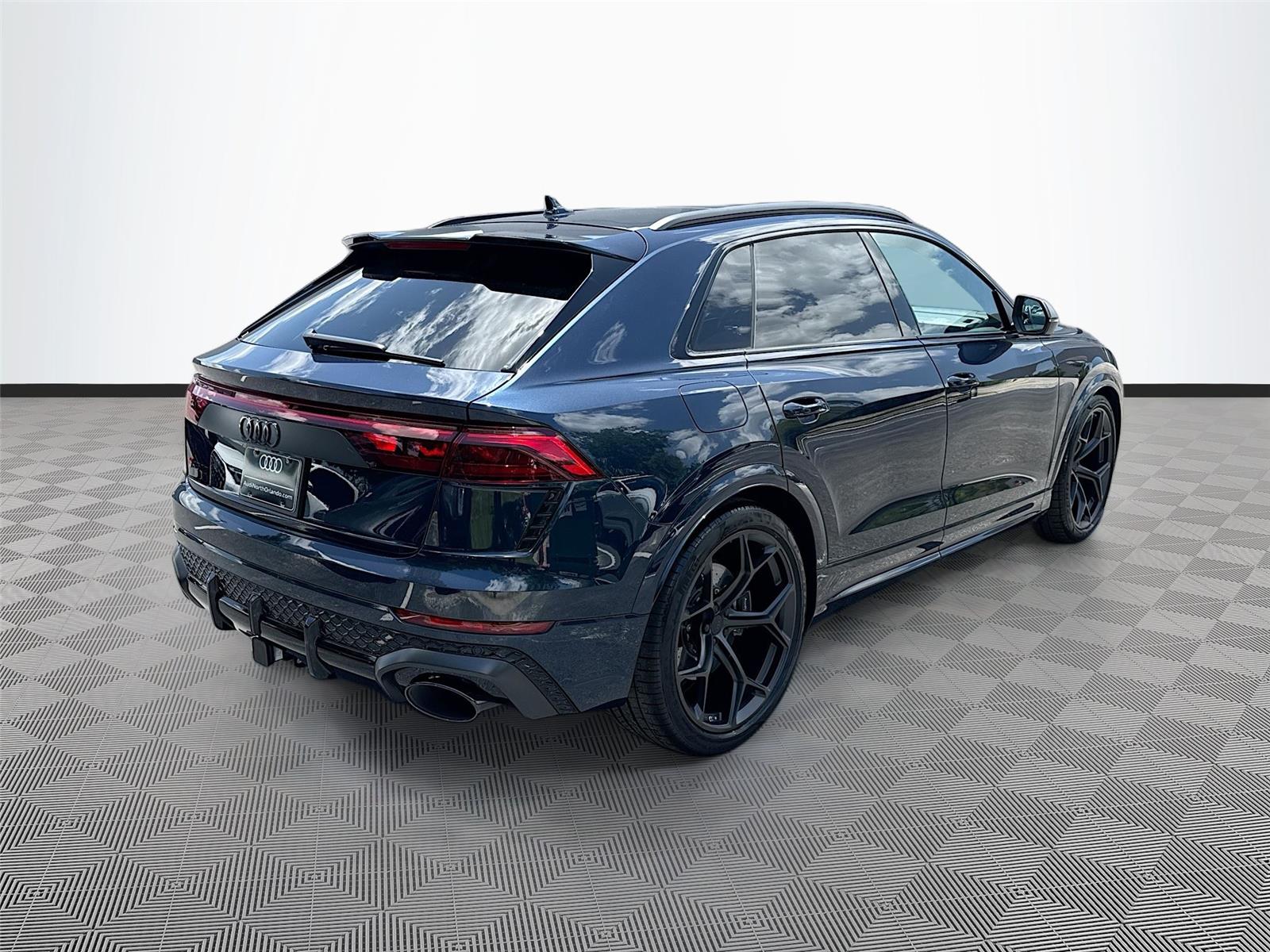 2026 Audi RS Q8 performance