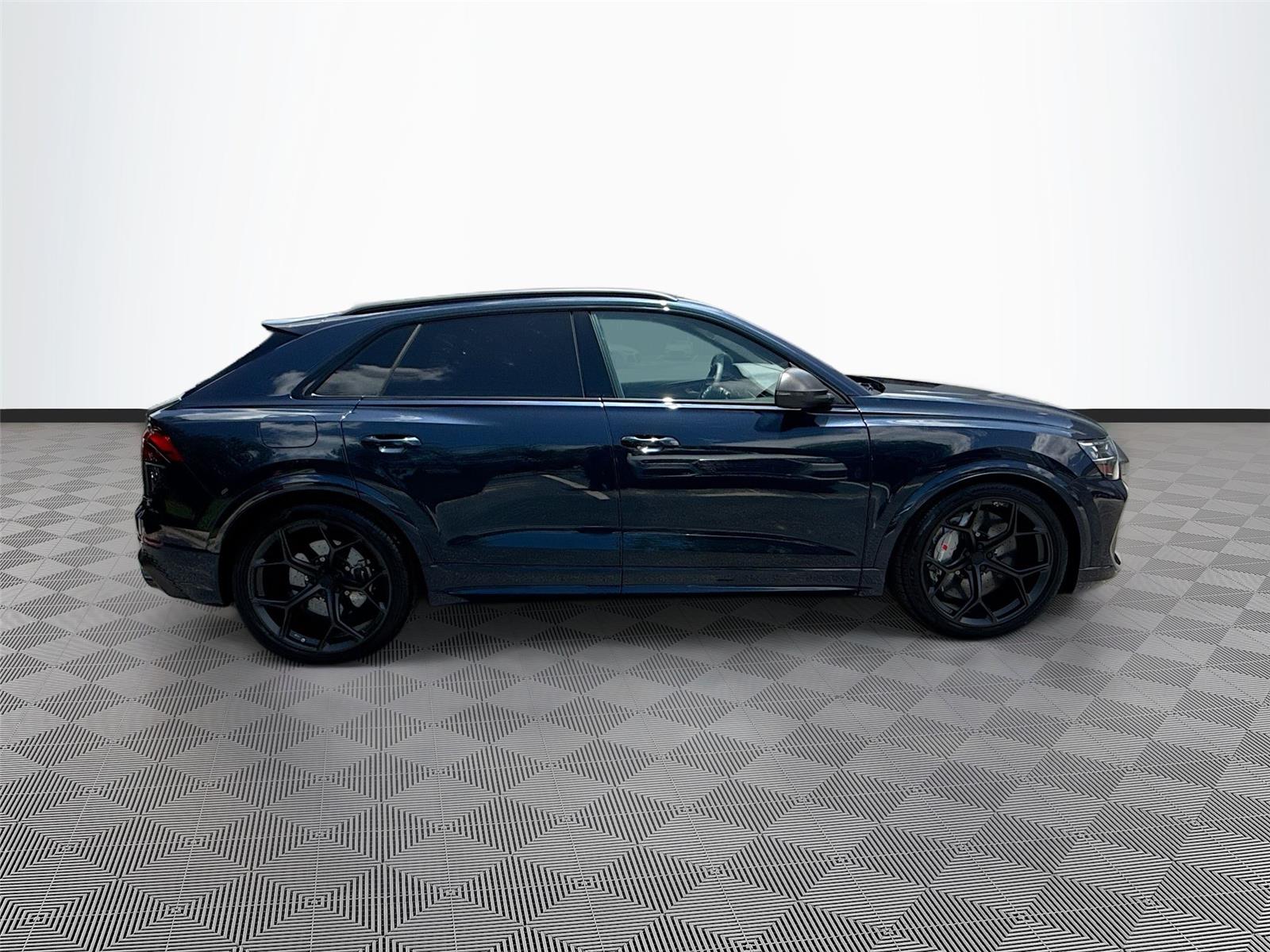 2026 Audi RS Q8 performance