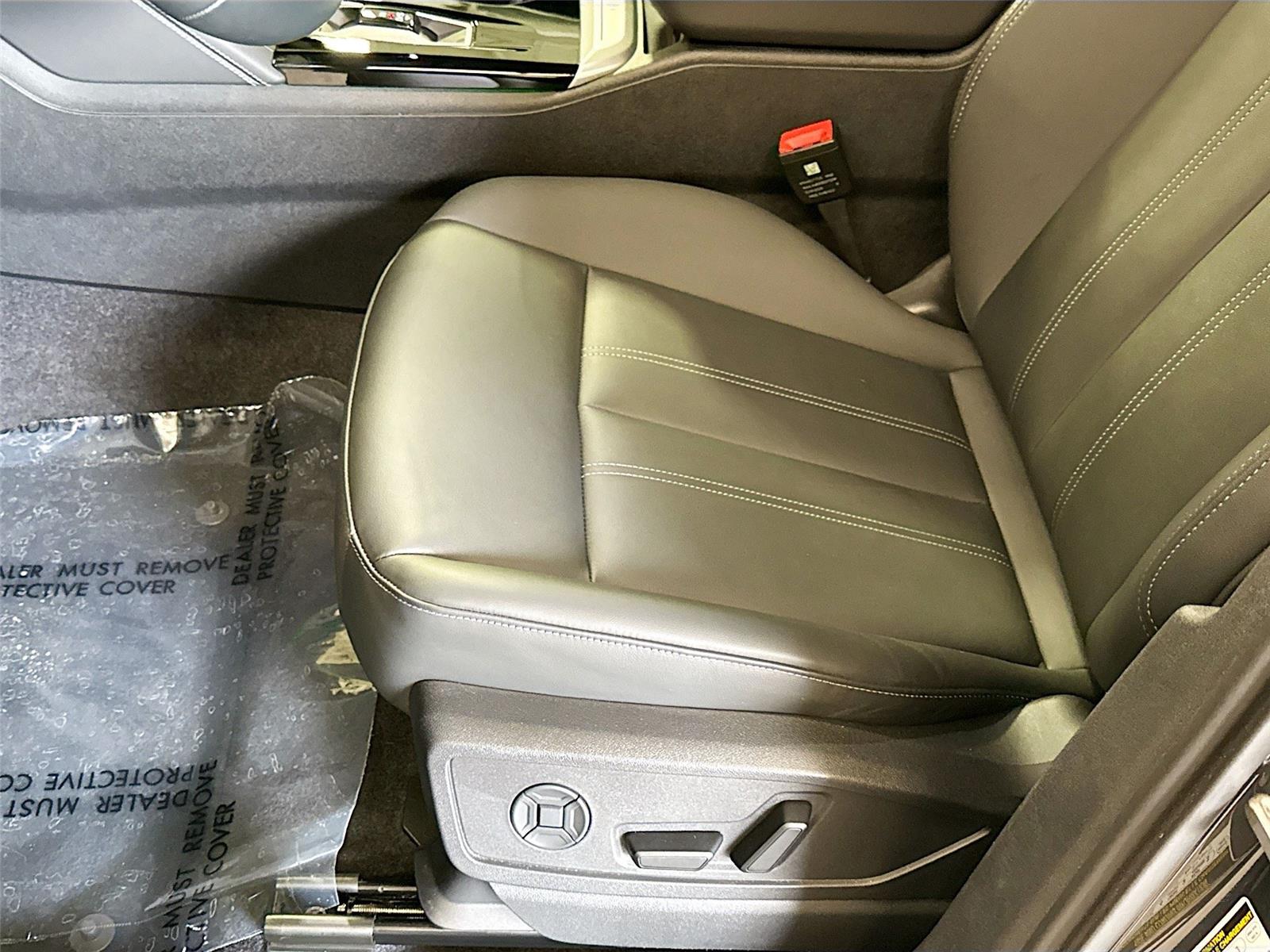 2025 Audi Q5 Premium
