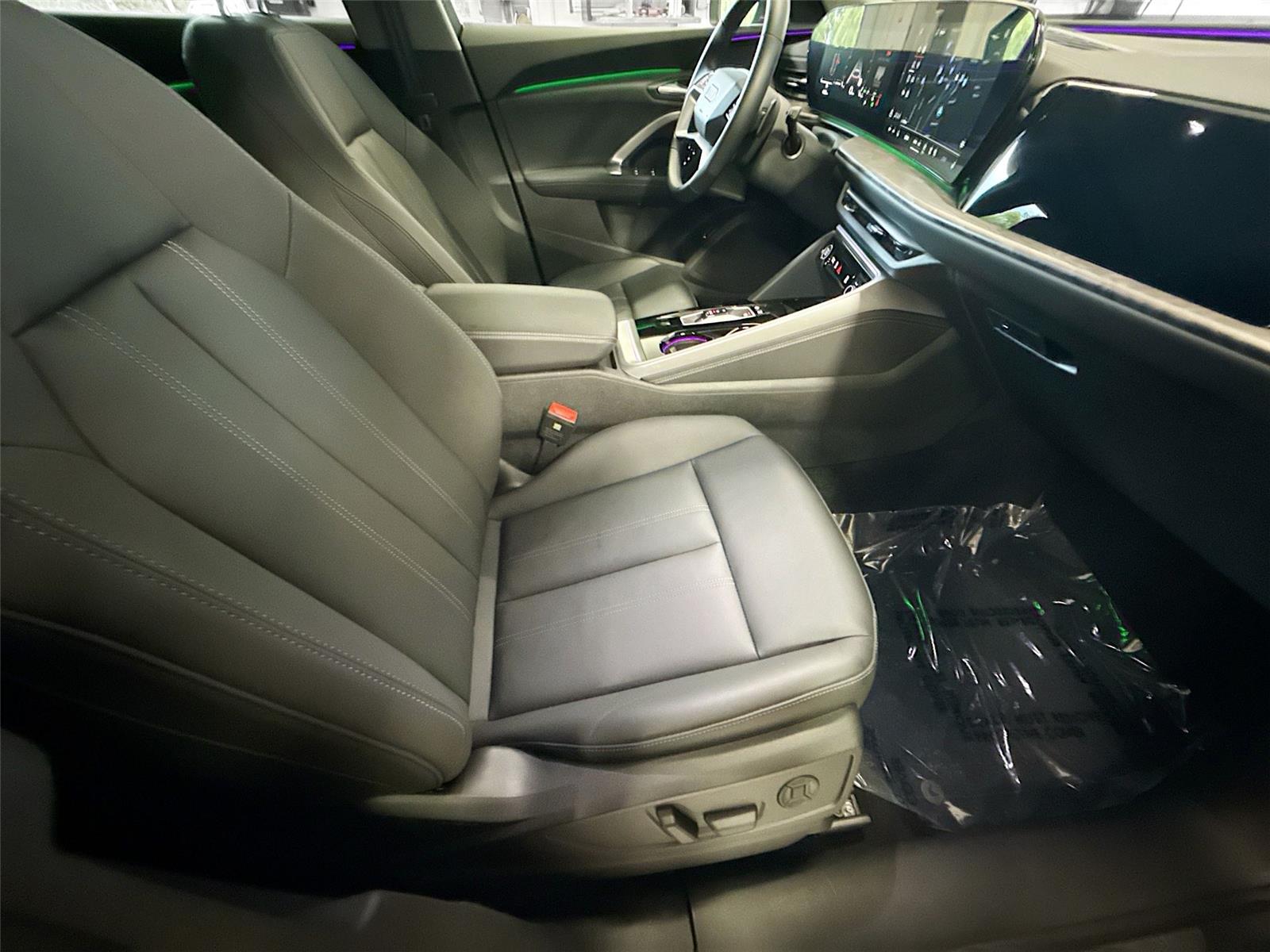 2025 Audi Q5 Premium