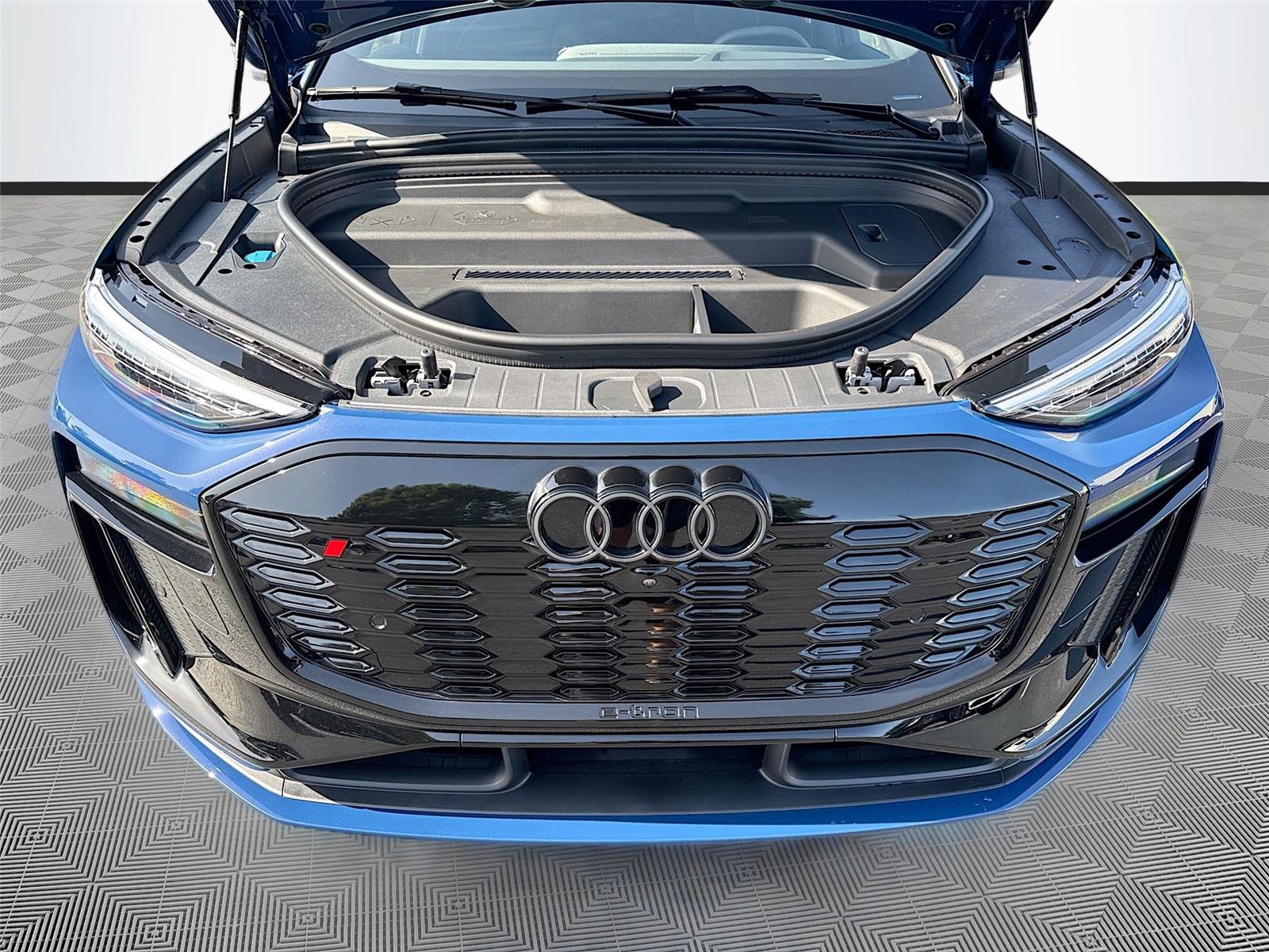 2027 Audi SQ6 e-tron Prestige