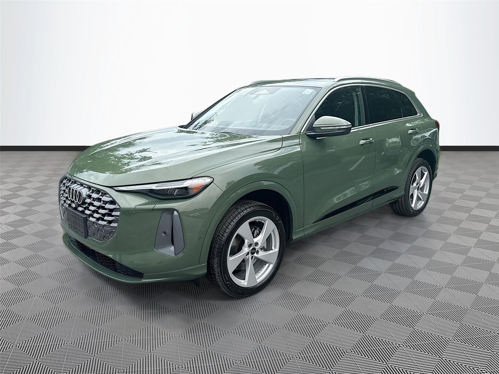 2026 Audi Q5 Premium Plus