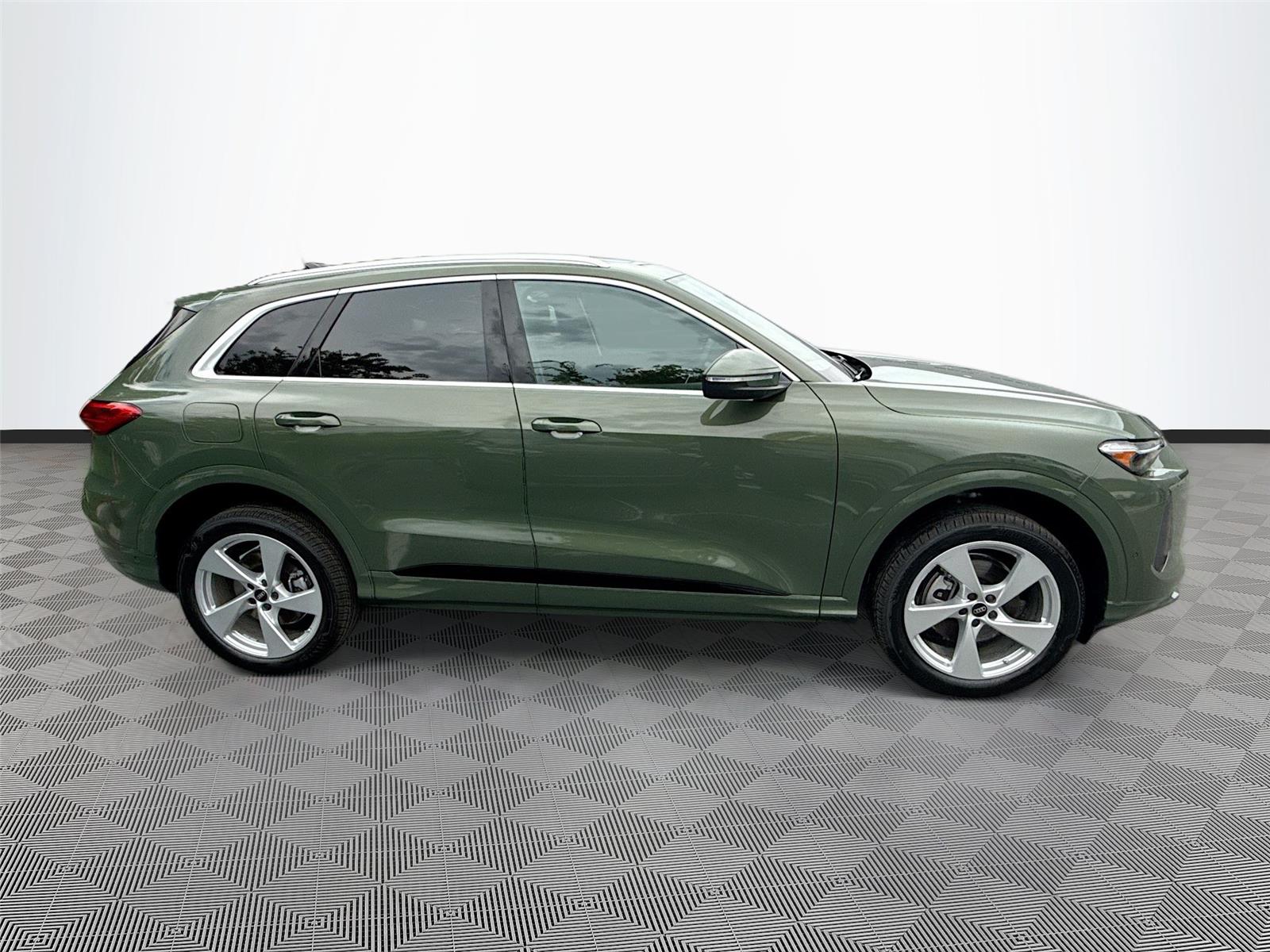 2026 Audi Q5 Premium Plus