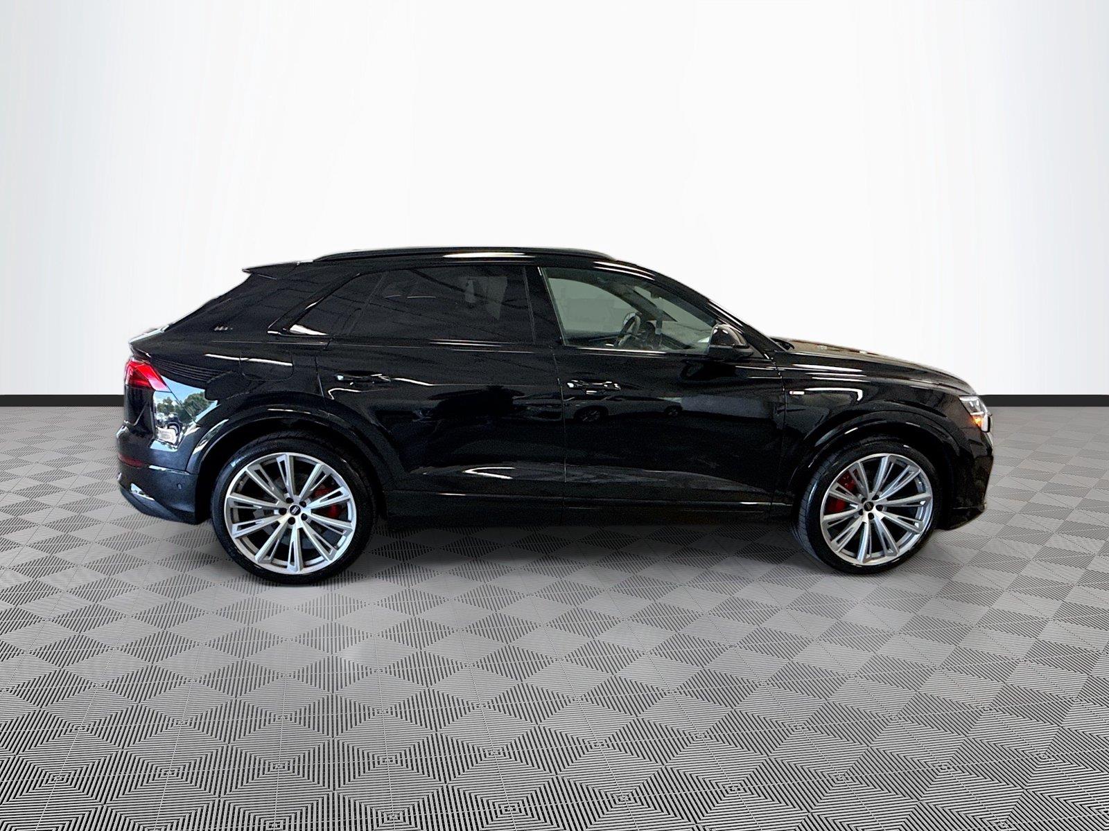 2026 Audi Q8 Prestige
