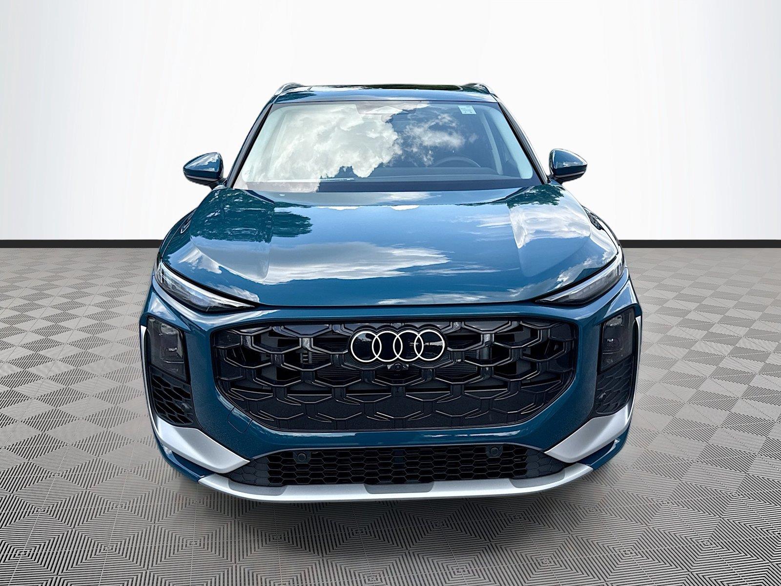 2026 Audi Q3 S line
