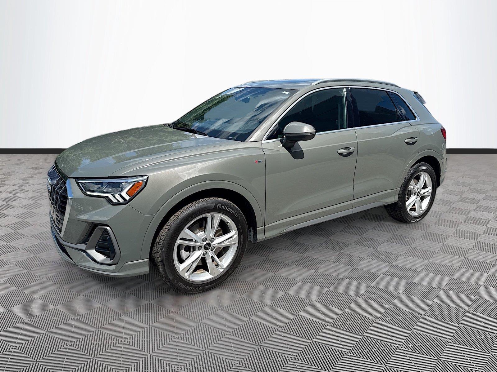2023 Audi Q3 S line Premium Plus