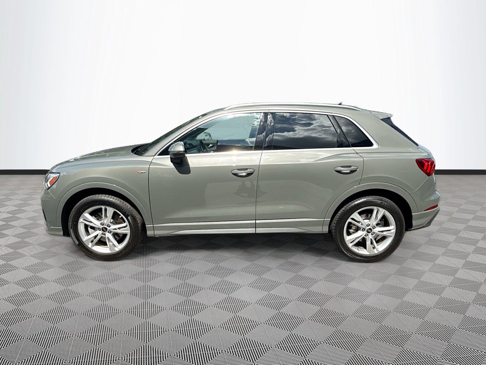 2023 Audi Q3 S line Premium Plus