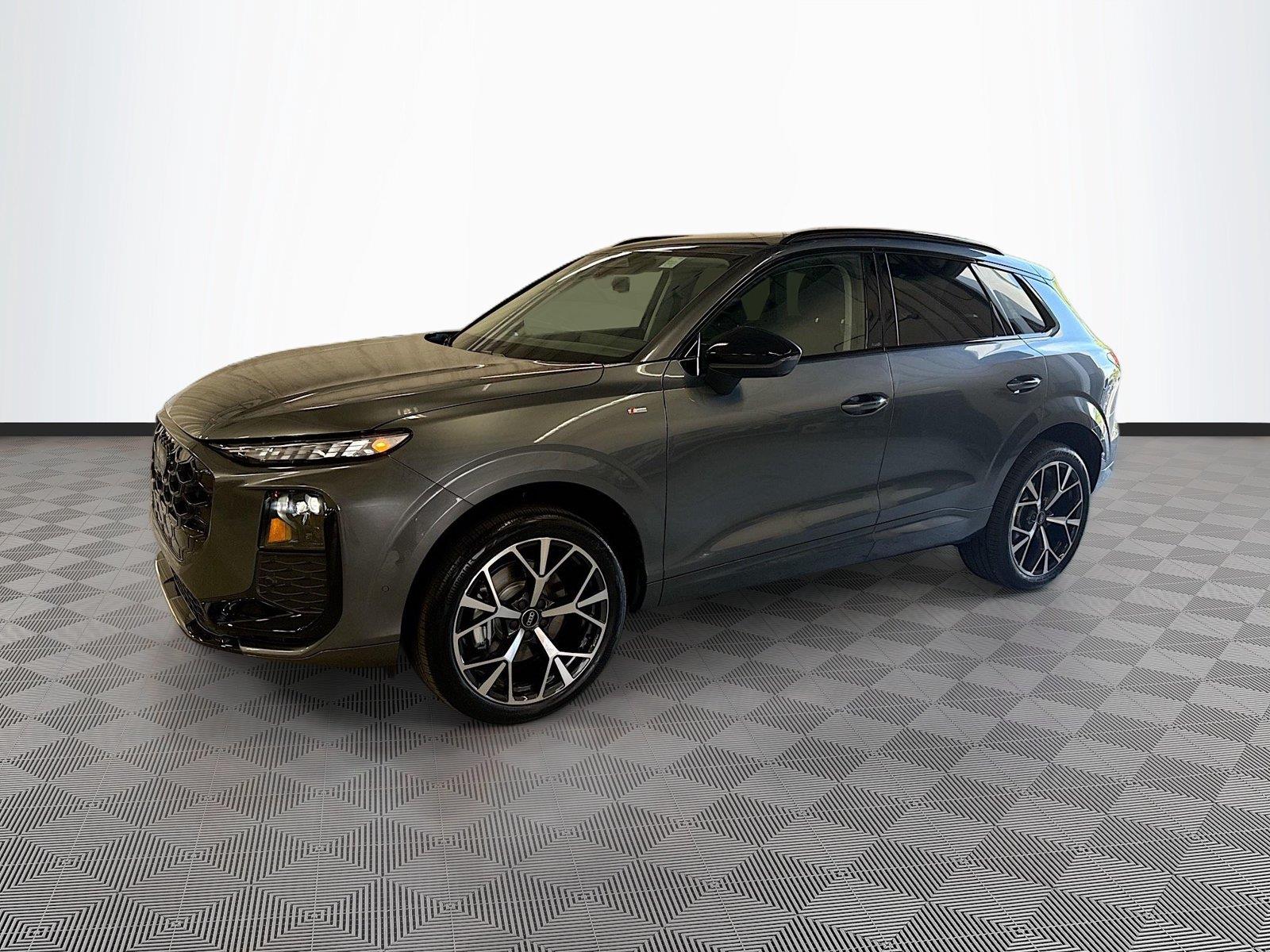 2026 AUDI Q3 S-LINE