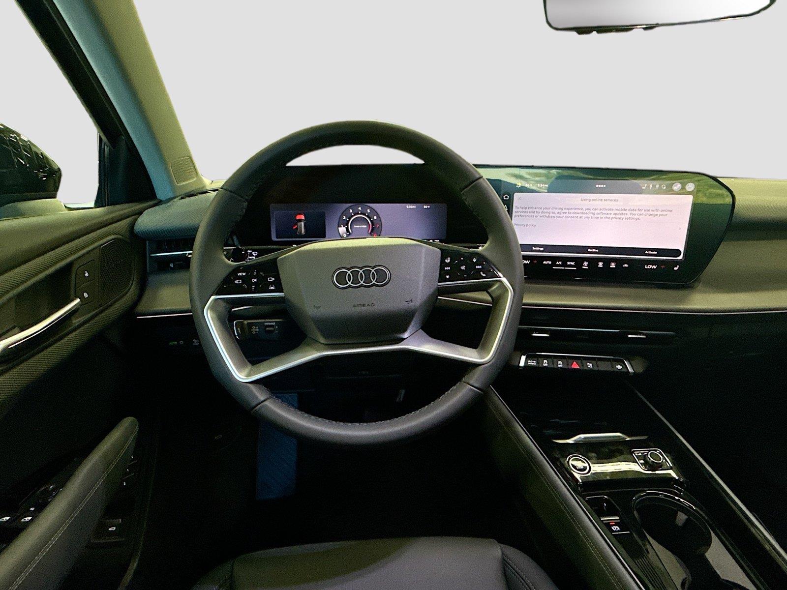 2026 AUDI Q3 S-LINE