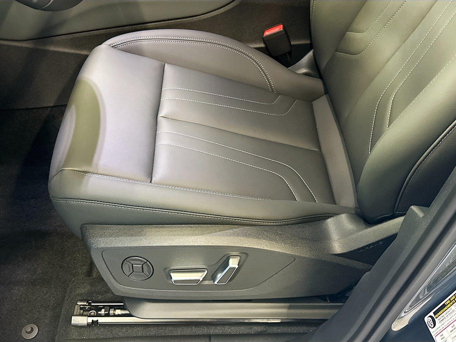 2026 AUDI Q3 S-LINE