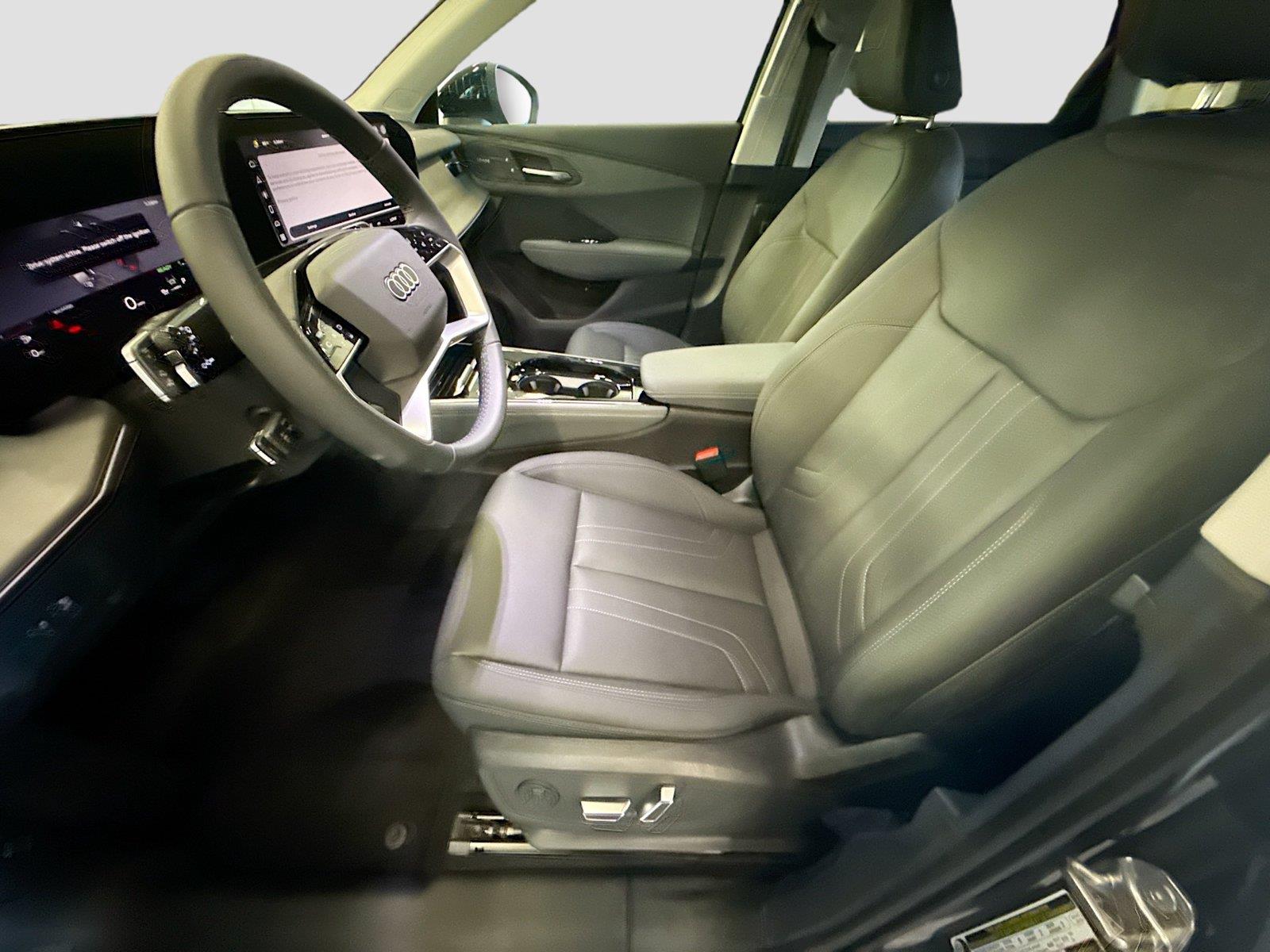 2026 AUDI Q3 S-LINE
